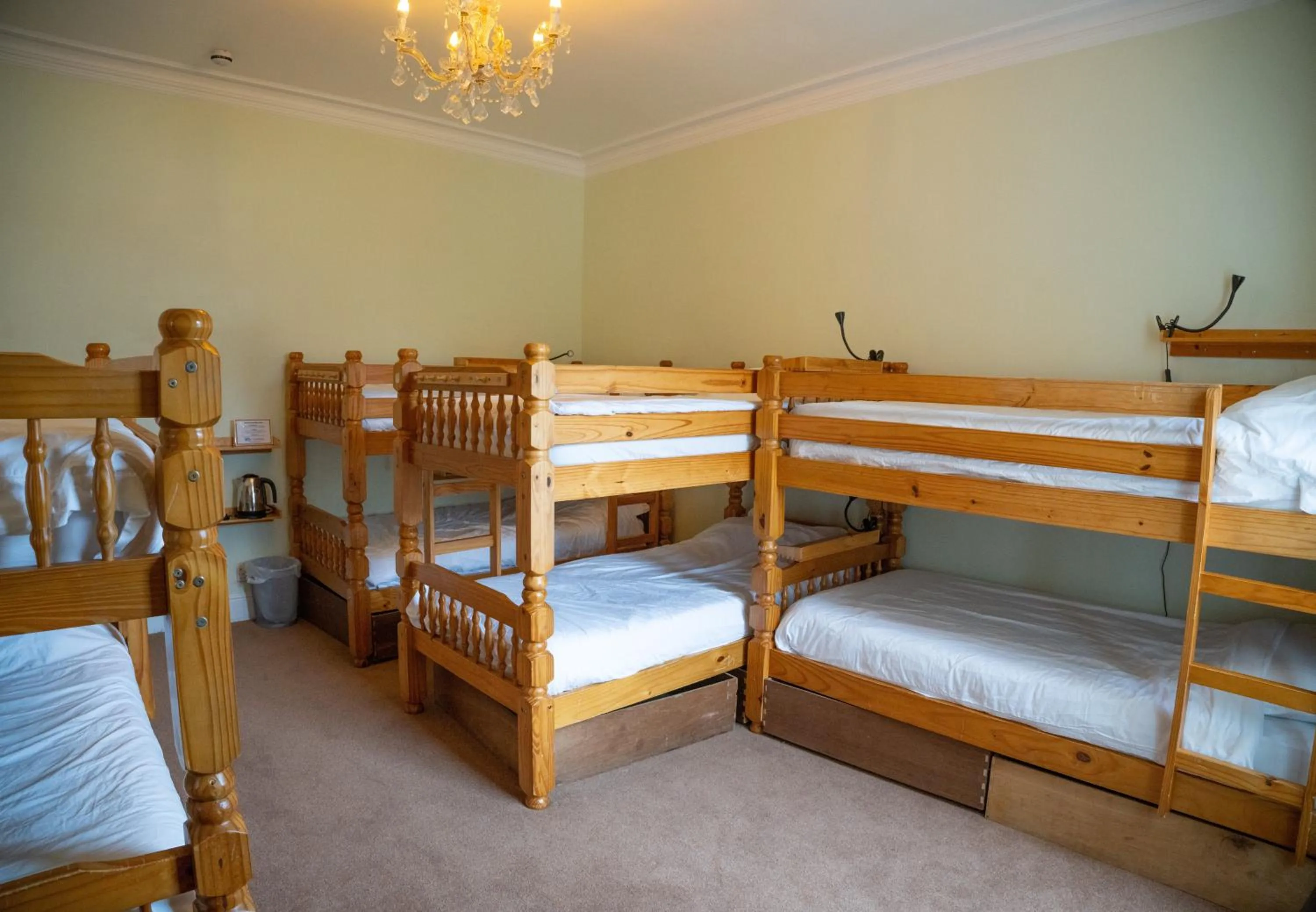 Bedroom, Bed in Llandudno Hostel