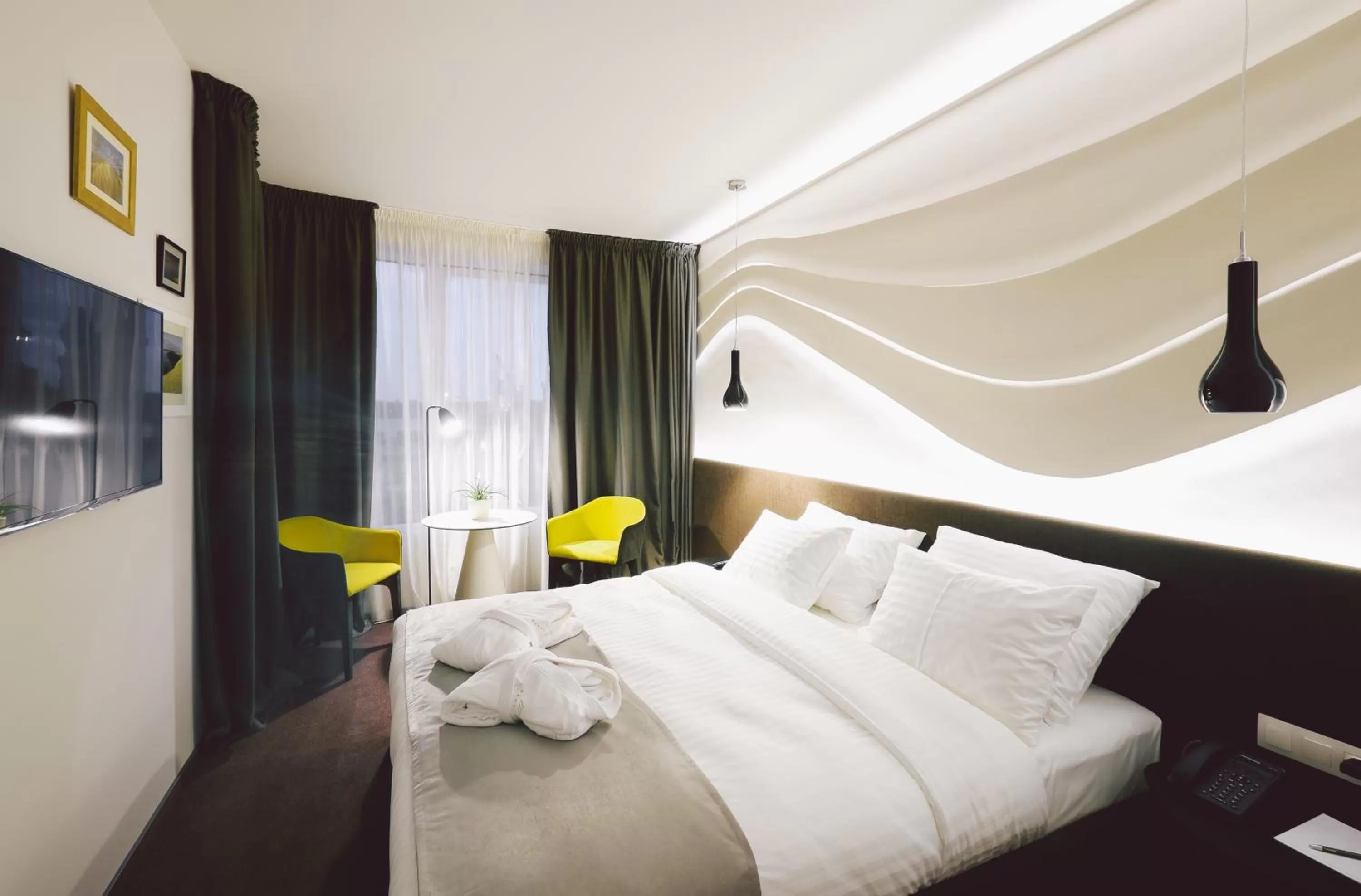 Business Double Room in Dunetton - self check-in hotel