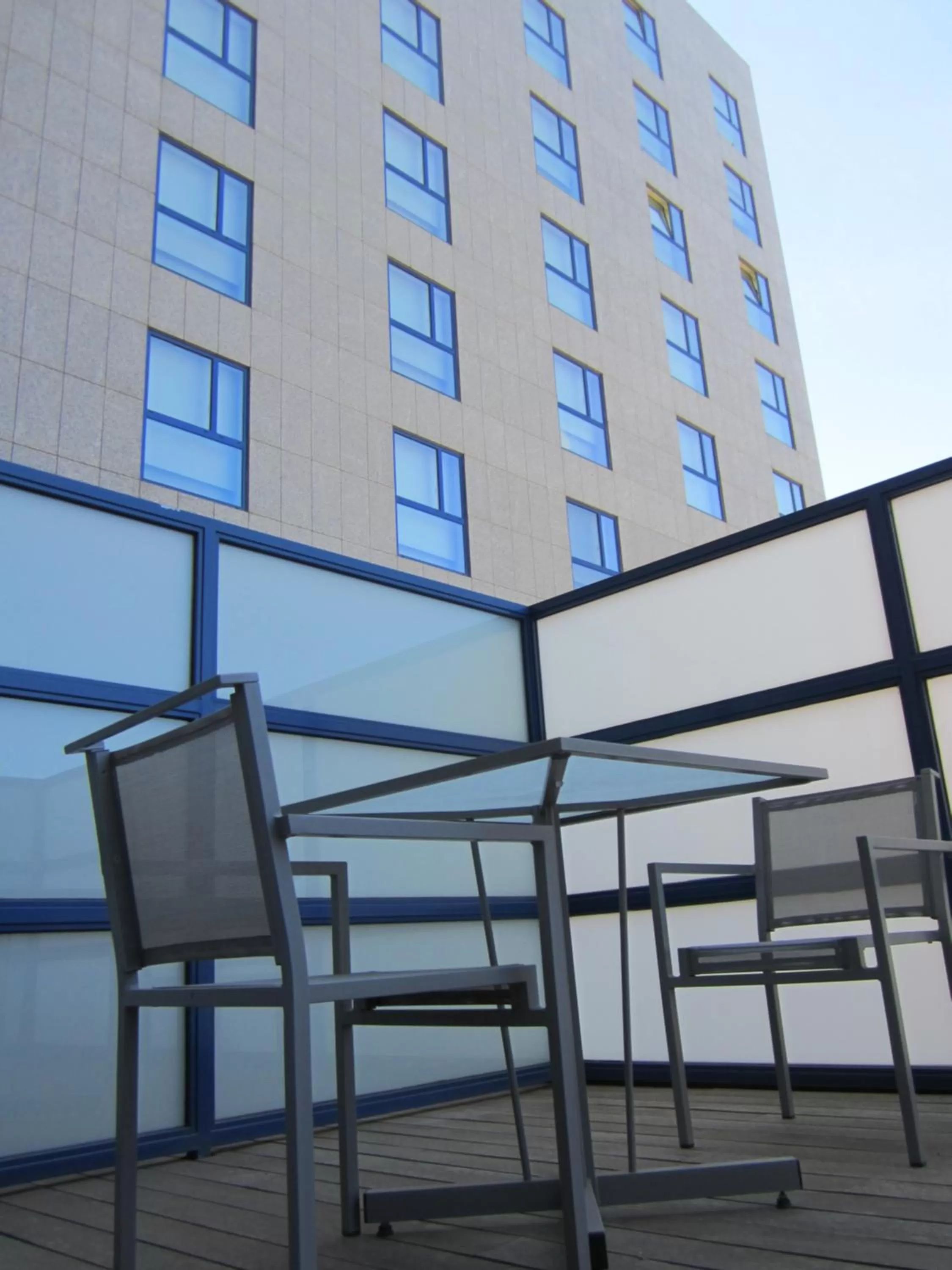 Family Room with Terrace in Primus Valencia