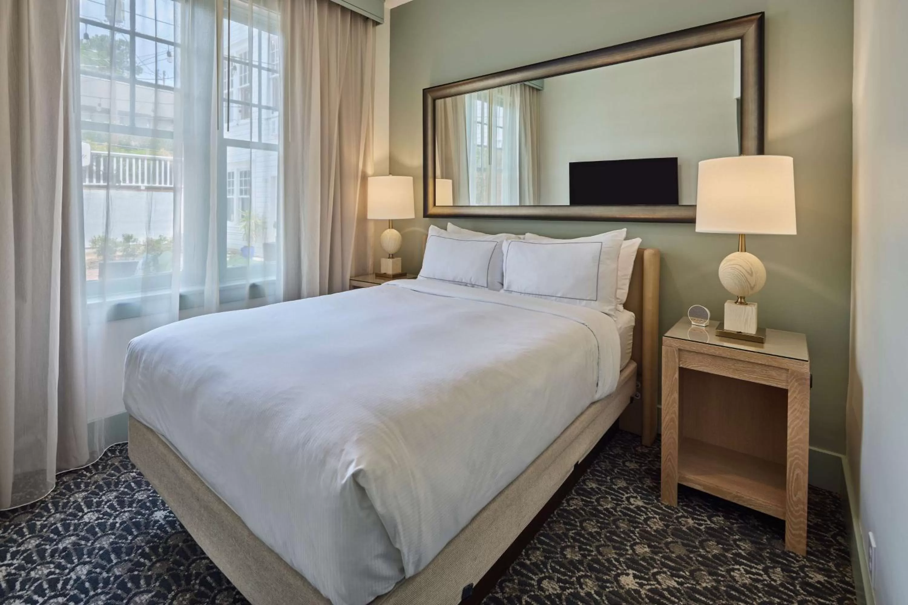 One-Bedroom Queen Suite in The Partridge Inn Augusta, Curio Collection by Hilton