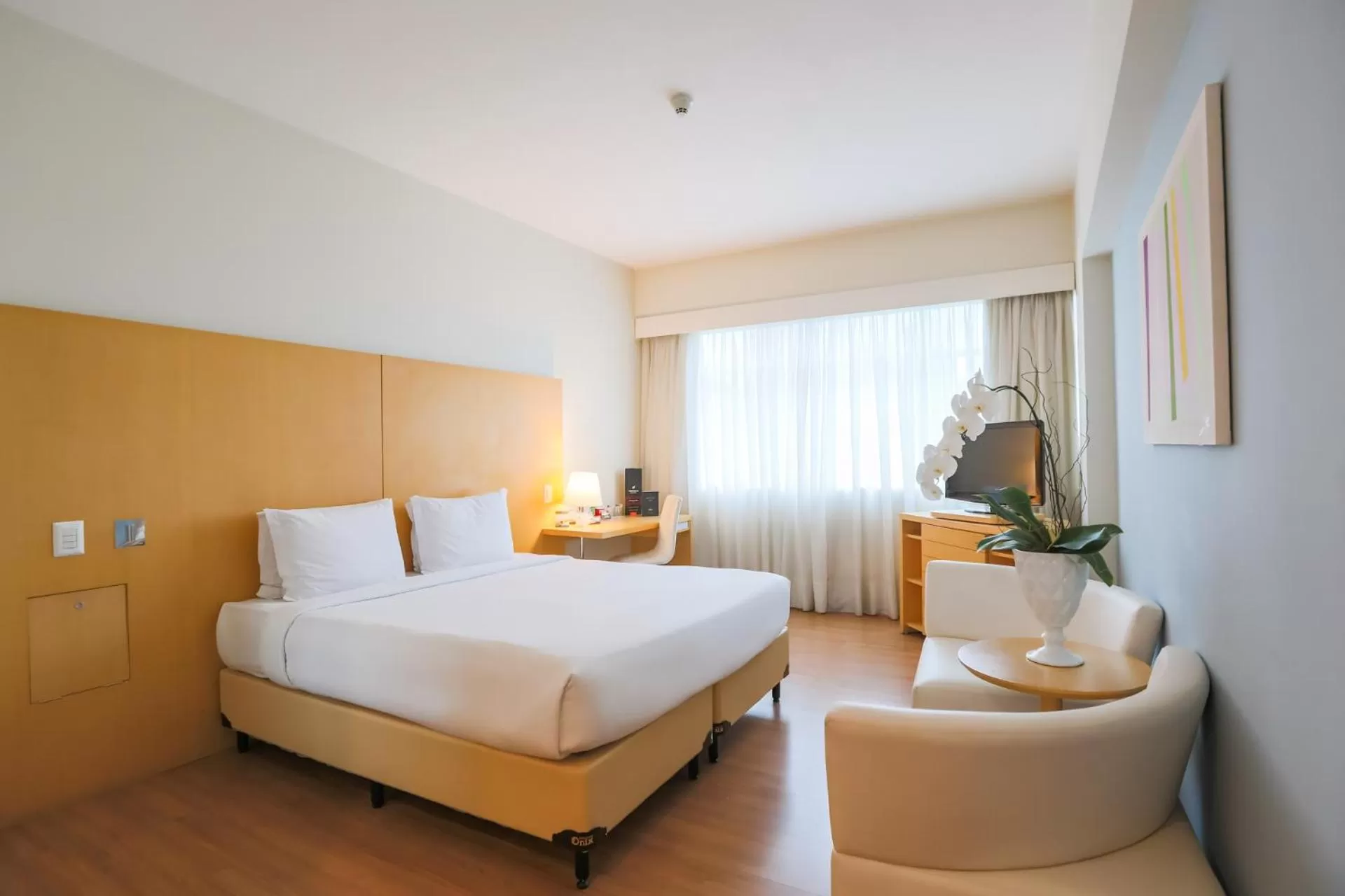 Superior Double or Twin Room - single occupancy in Pestana Curitiba