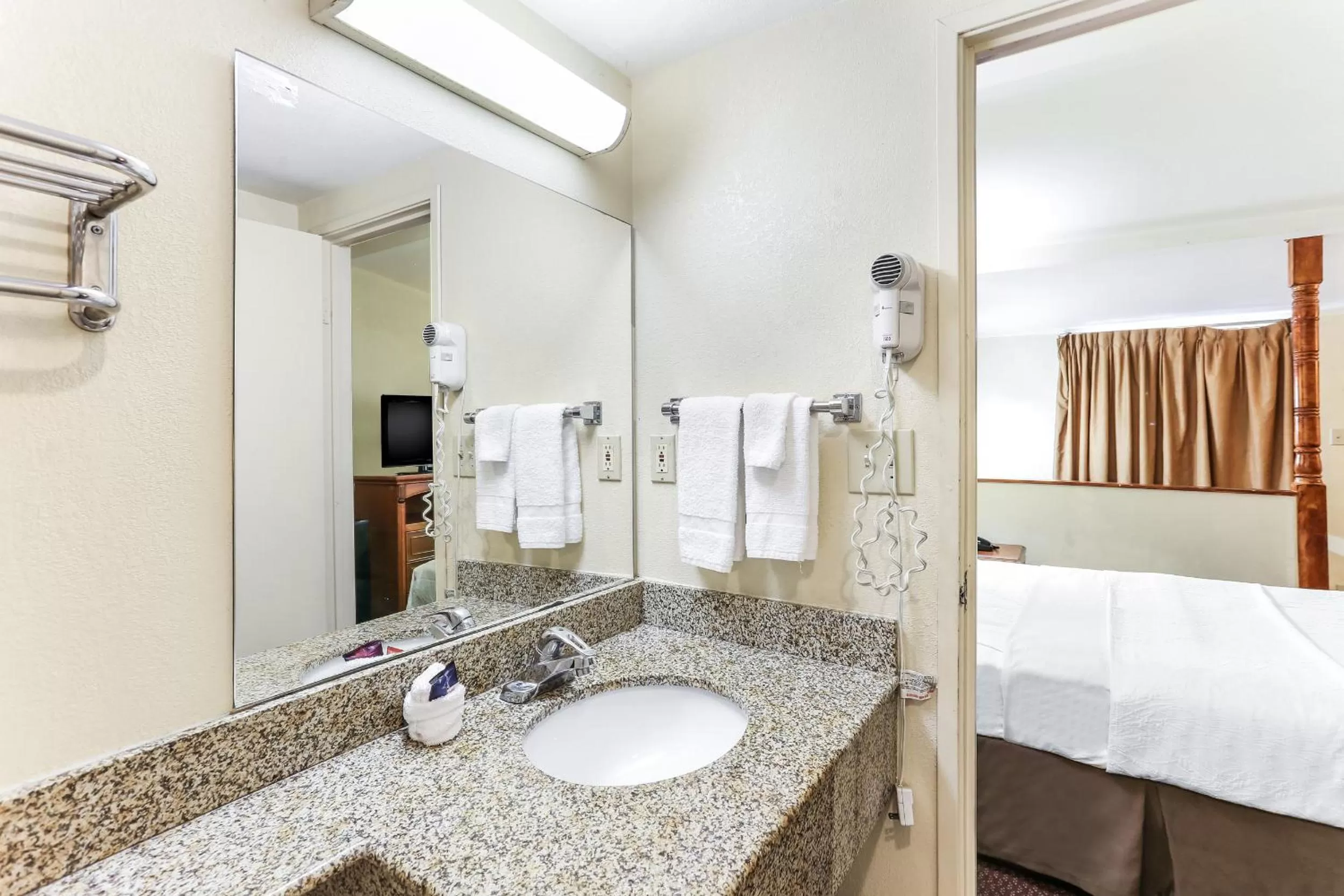 Queen Suite - Non-Smoking in Americas Best Value Inn and Suites El Centro