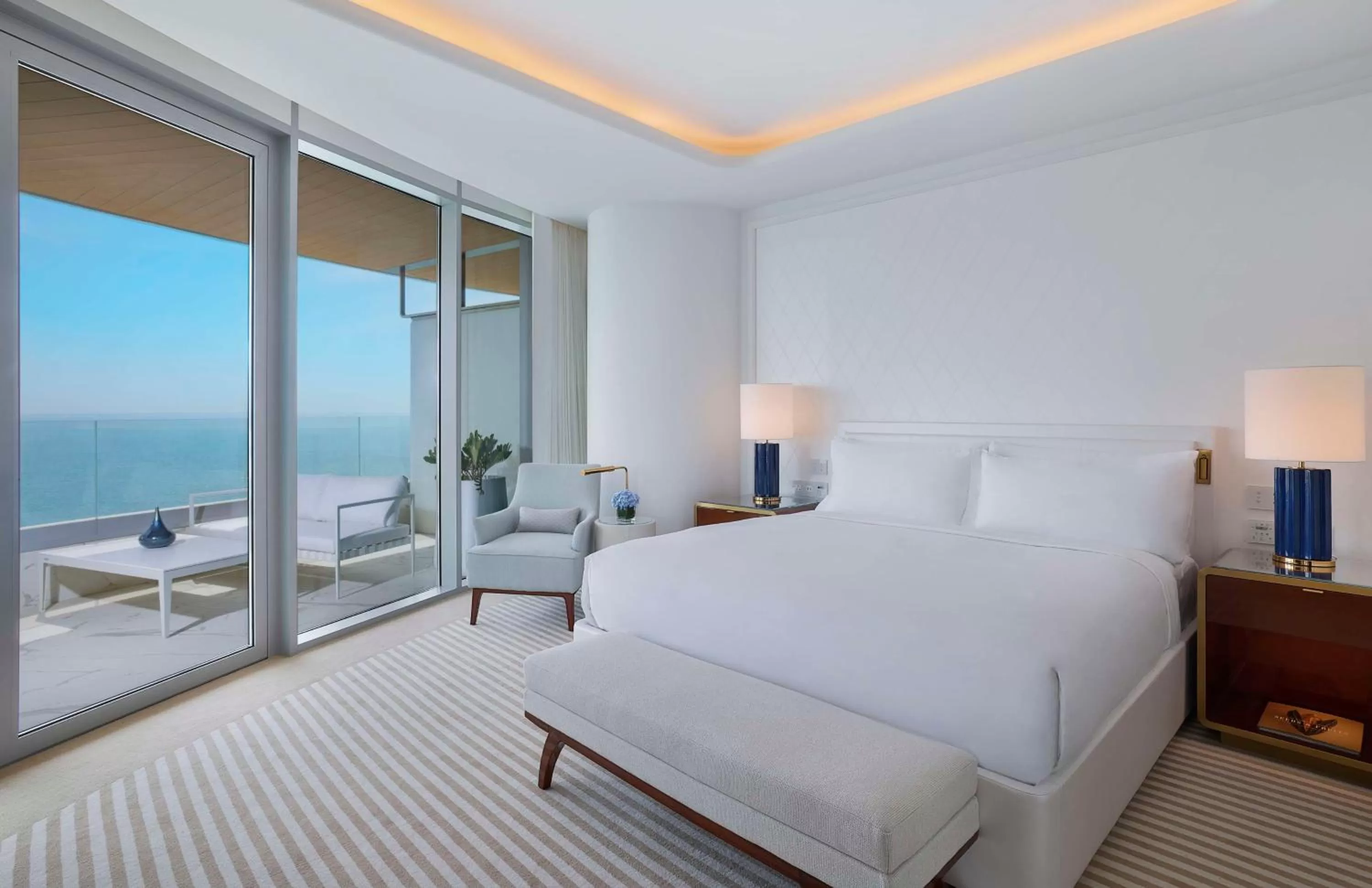 One-Bedroom Corner Suite in Waldorf Astoria Doha Lusail