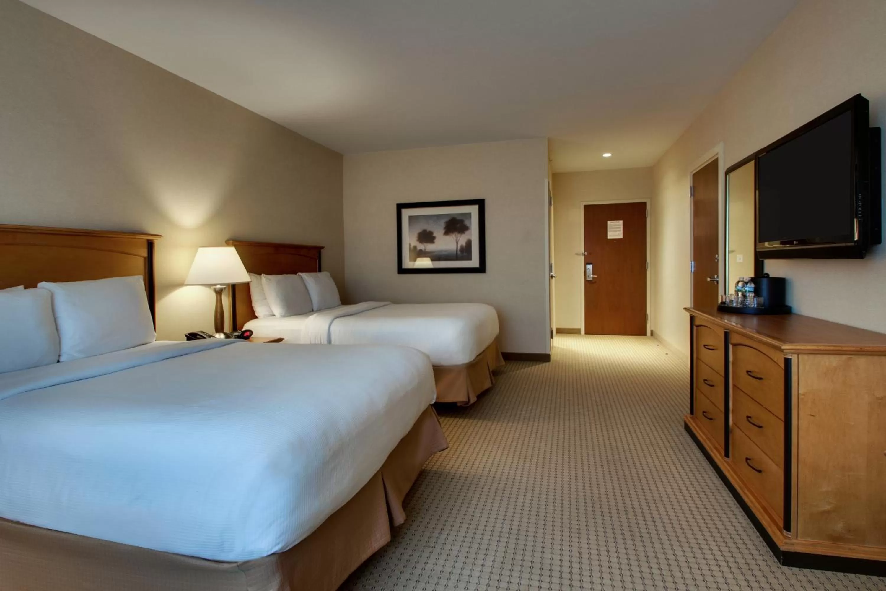 Superior Queen Room with Two Queen Beds in Hollywood Casino Bangor