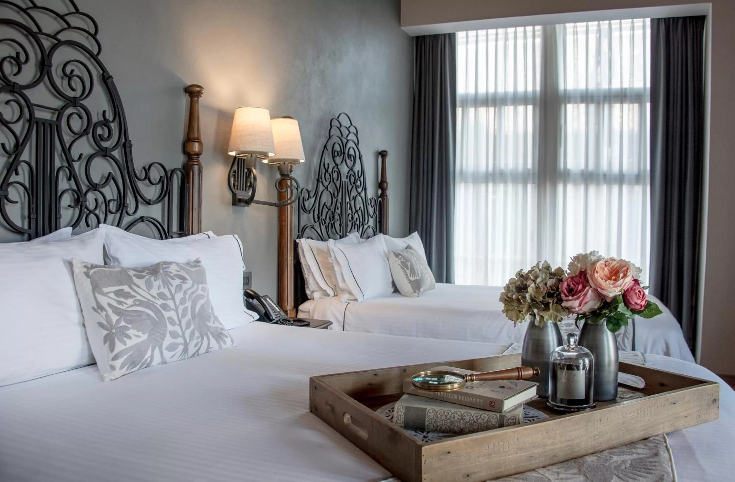 Superior Room with City View in Zocalo Central & Rooftop Mexico City