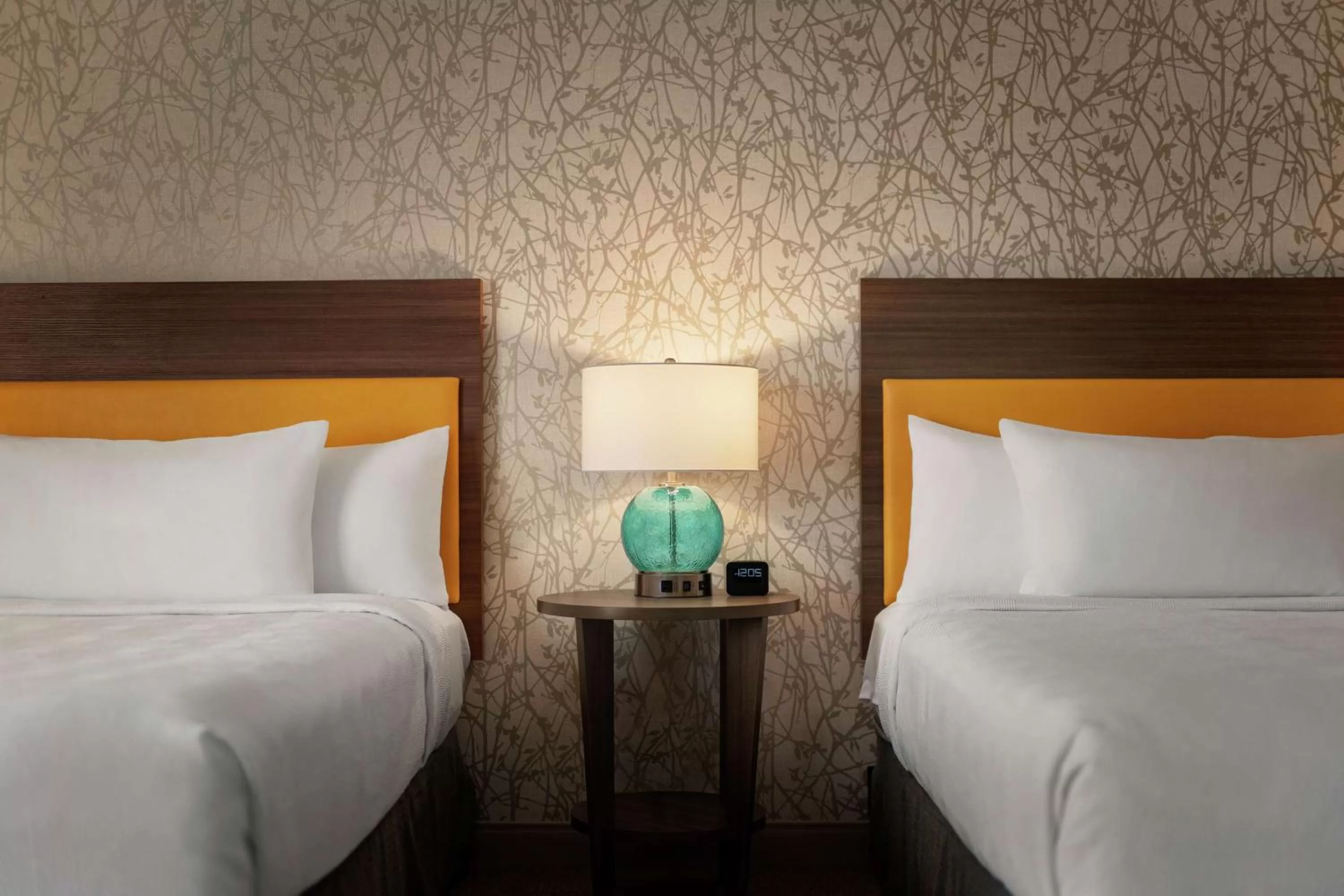 Queen Studio with Two Queen Beds and Roll-In Shower - Mobility Access/Non-Smoking in Home2 Suites By Hilton Ephrata