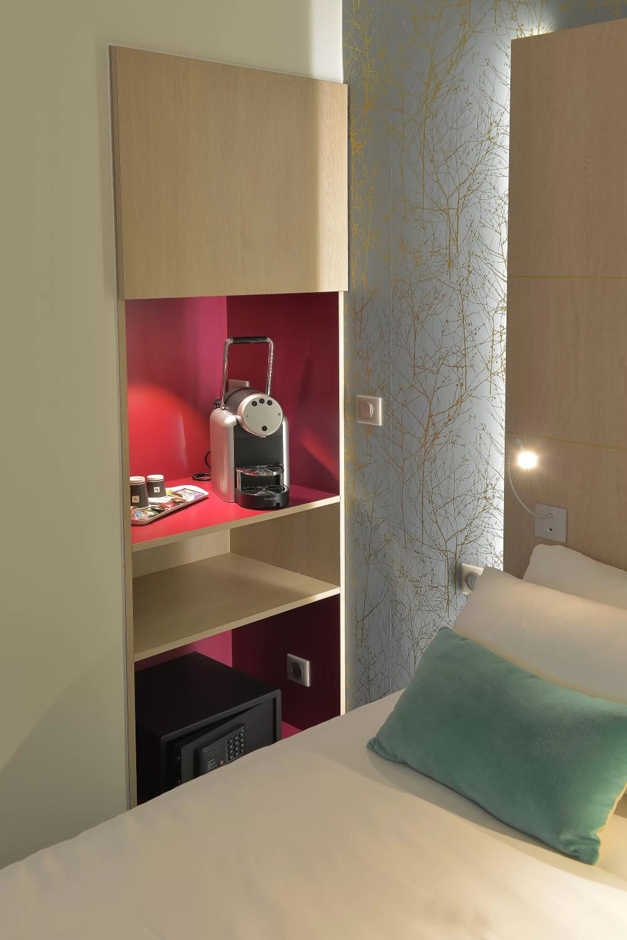 Superior Double Room in Kyriad Montpellier Est - Lunel