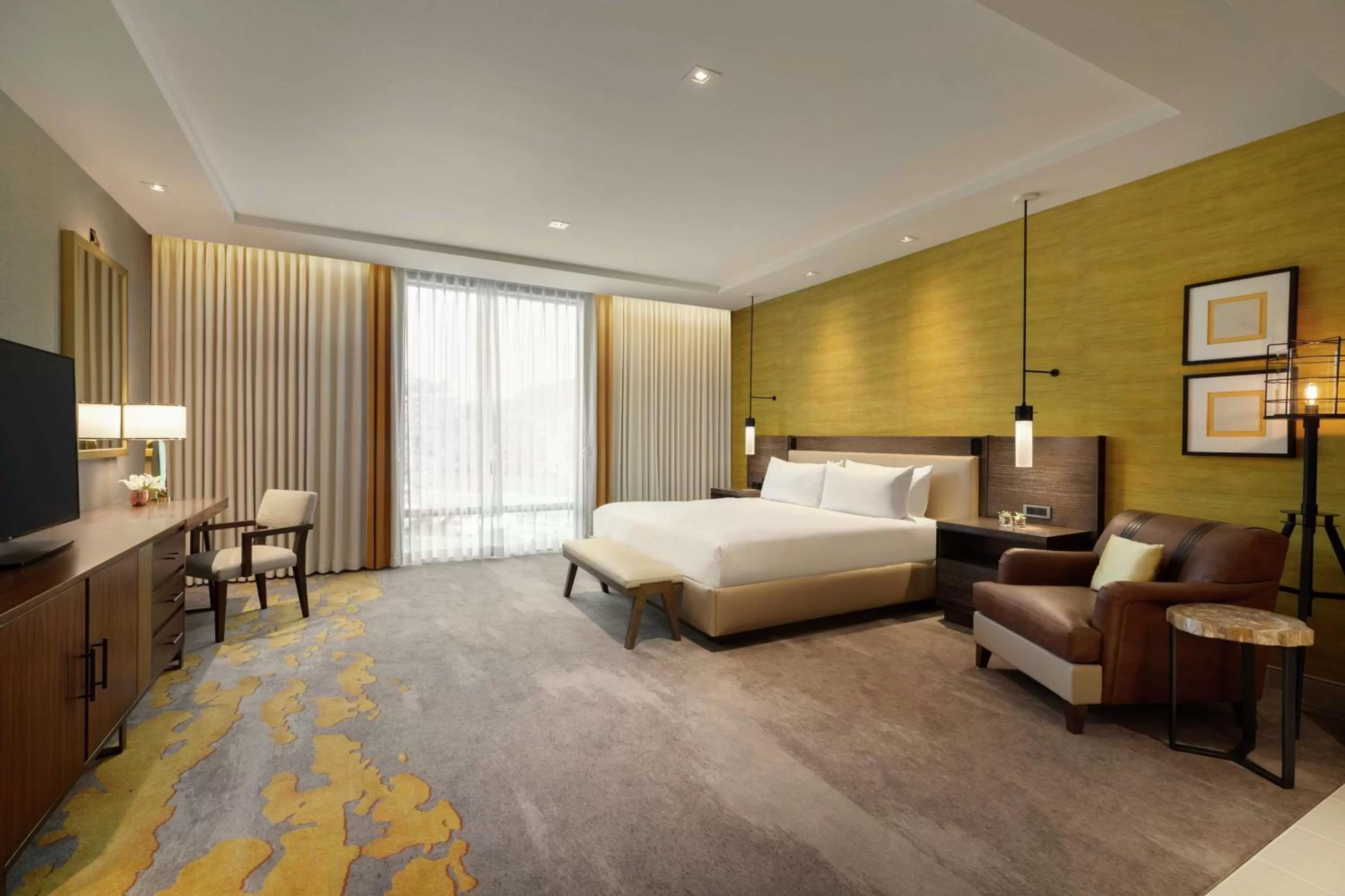 King Room with Bath Tub - Mobility and Hearing Access/Non-Smoking in Hoodoo Moab, Curio Collection by Hilton