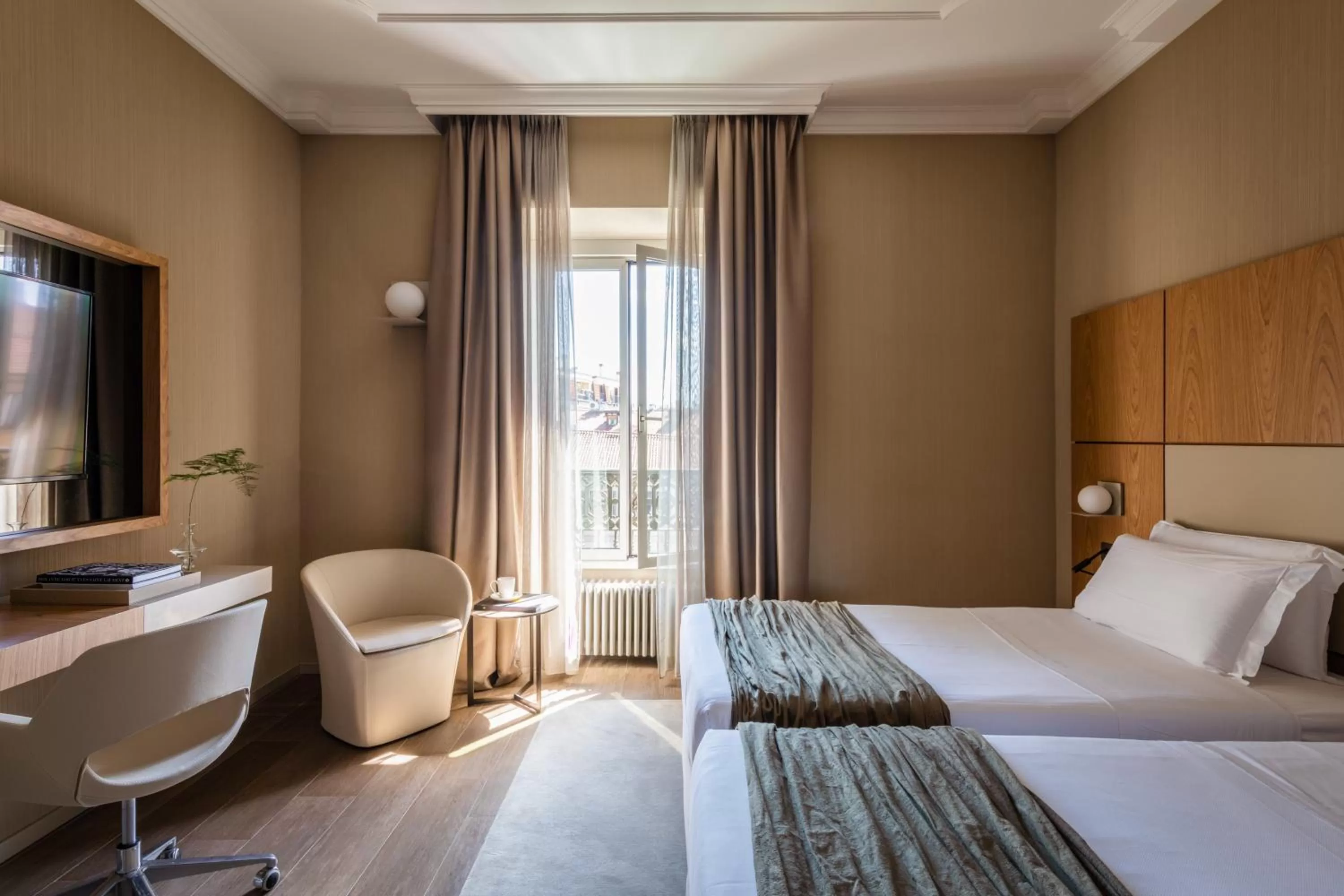 Deluxe Twin Room in Hotel Cristoforo Colombo - Preferred Hotels & Resorts