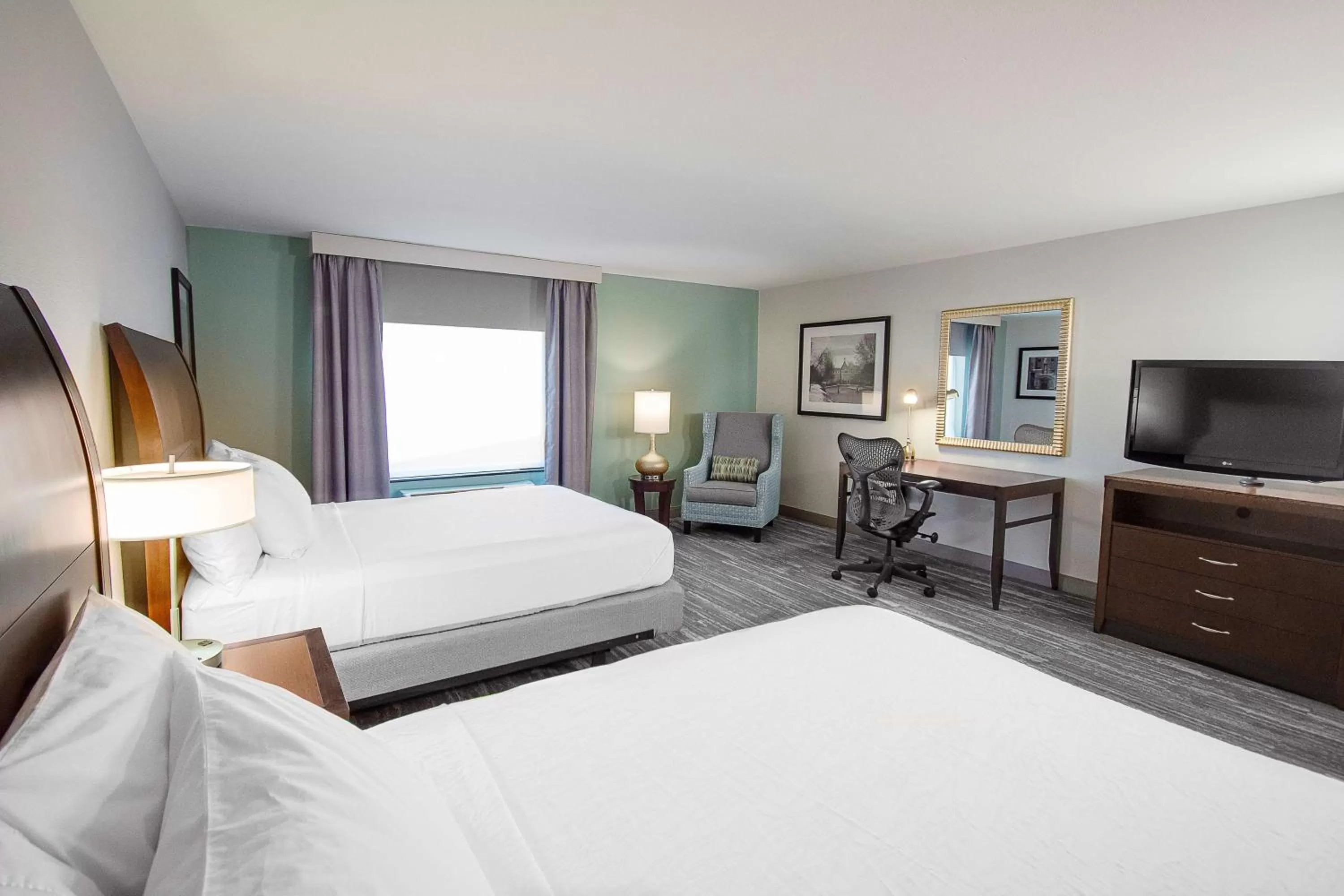 Queen Room with Two Queen Beds - Mobility Access in Hilton Garden Inn South Bend