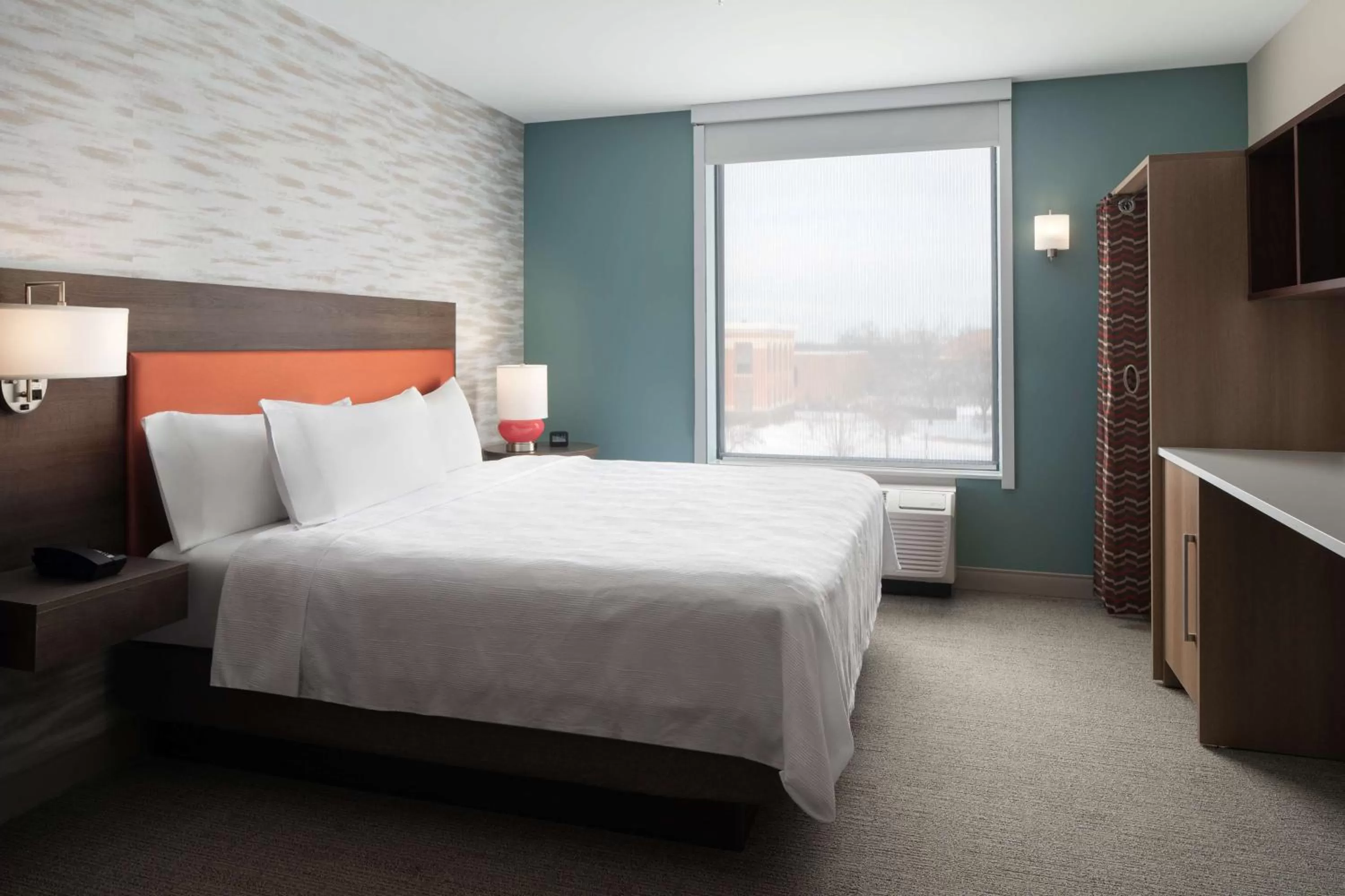 King Studio Suite - Non-Smoking in Home2 Suites by Hilton Des Moines at Drake University