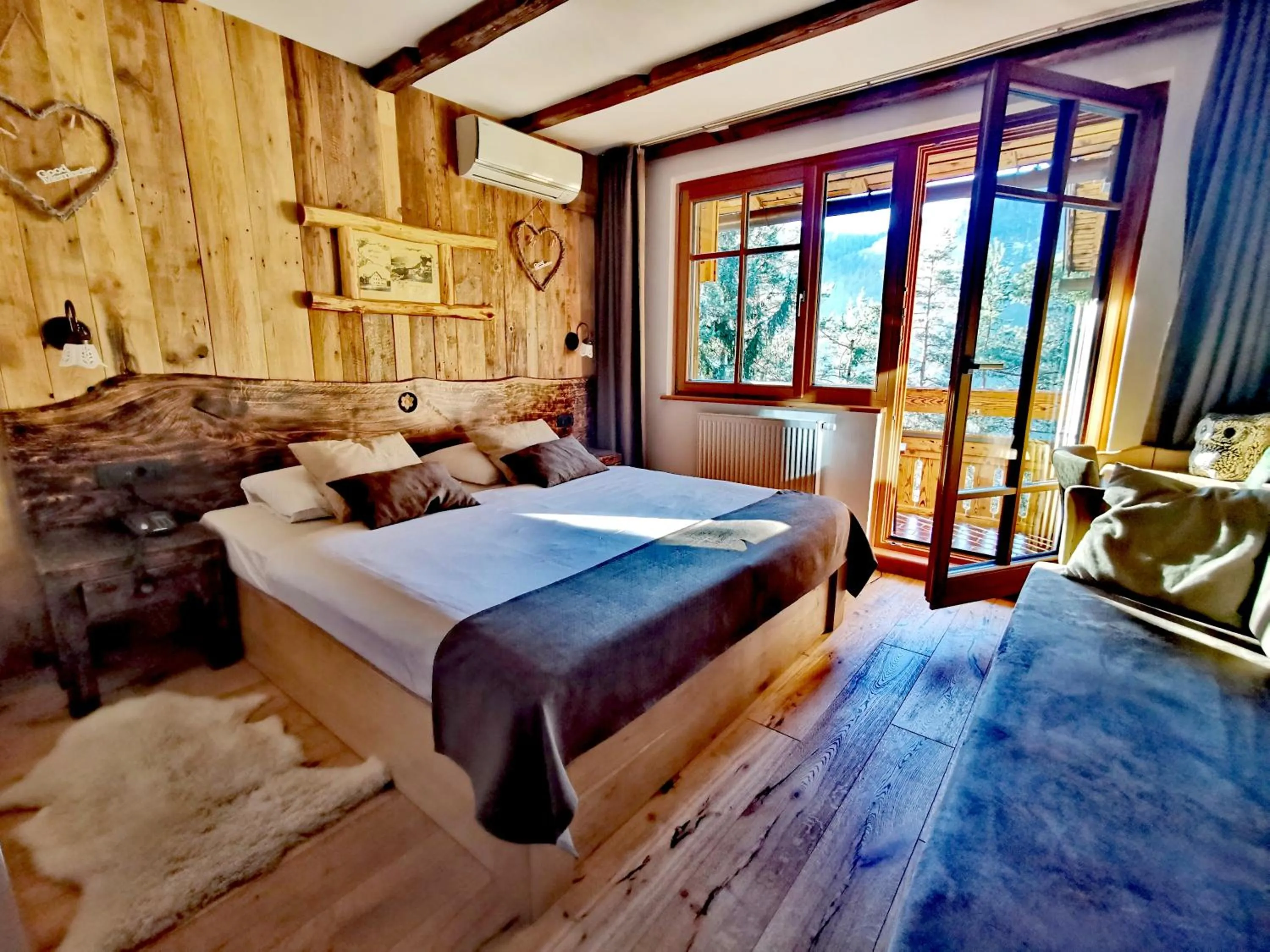 Double or Twin Room with Terrace in Ribno Alpine Hotel