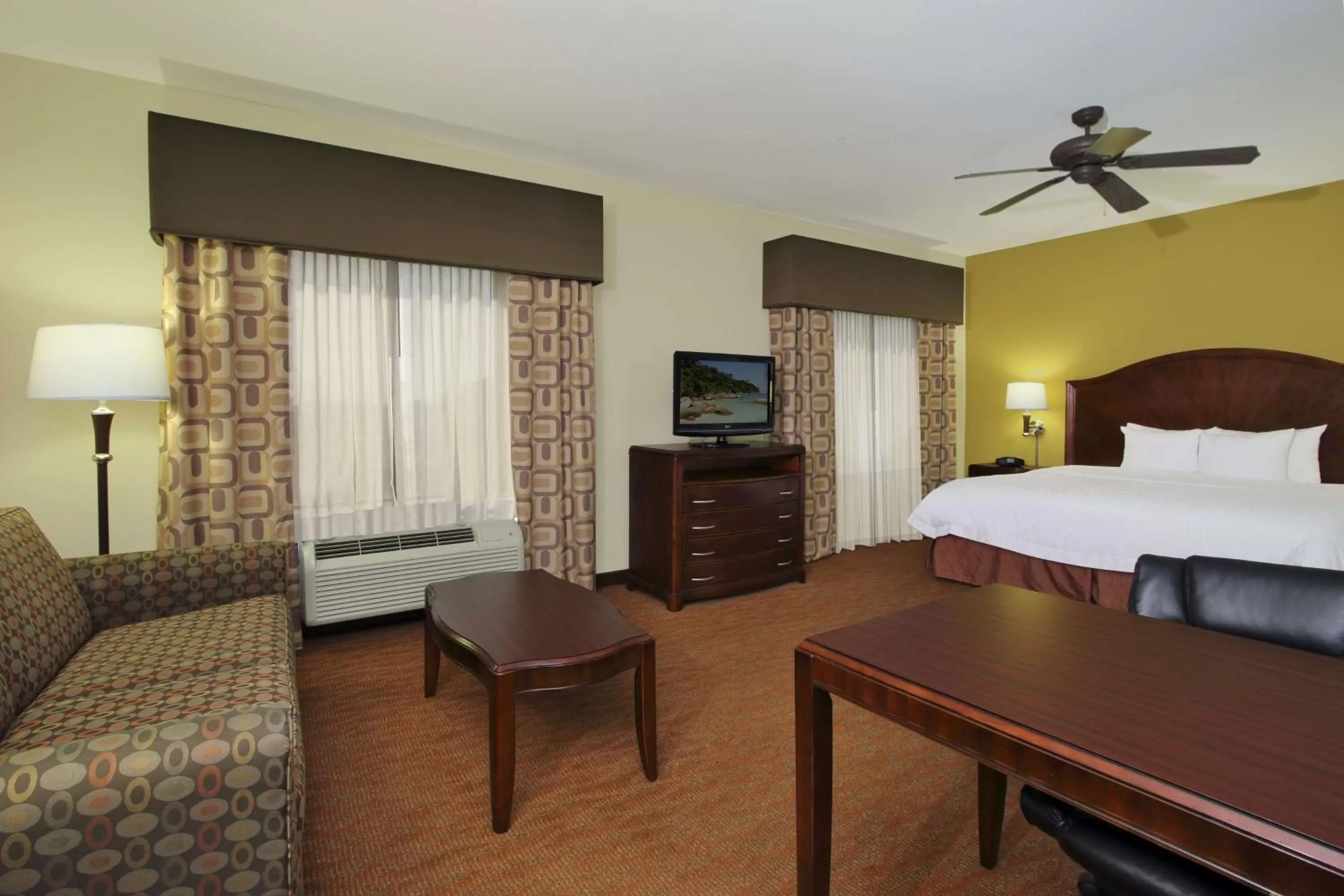 King Studio Suite with Sofa Bed - Non-Smoking in Hampton Inn & Suites Conroe I 45 North