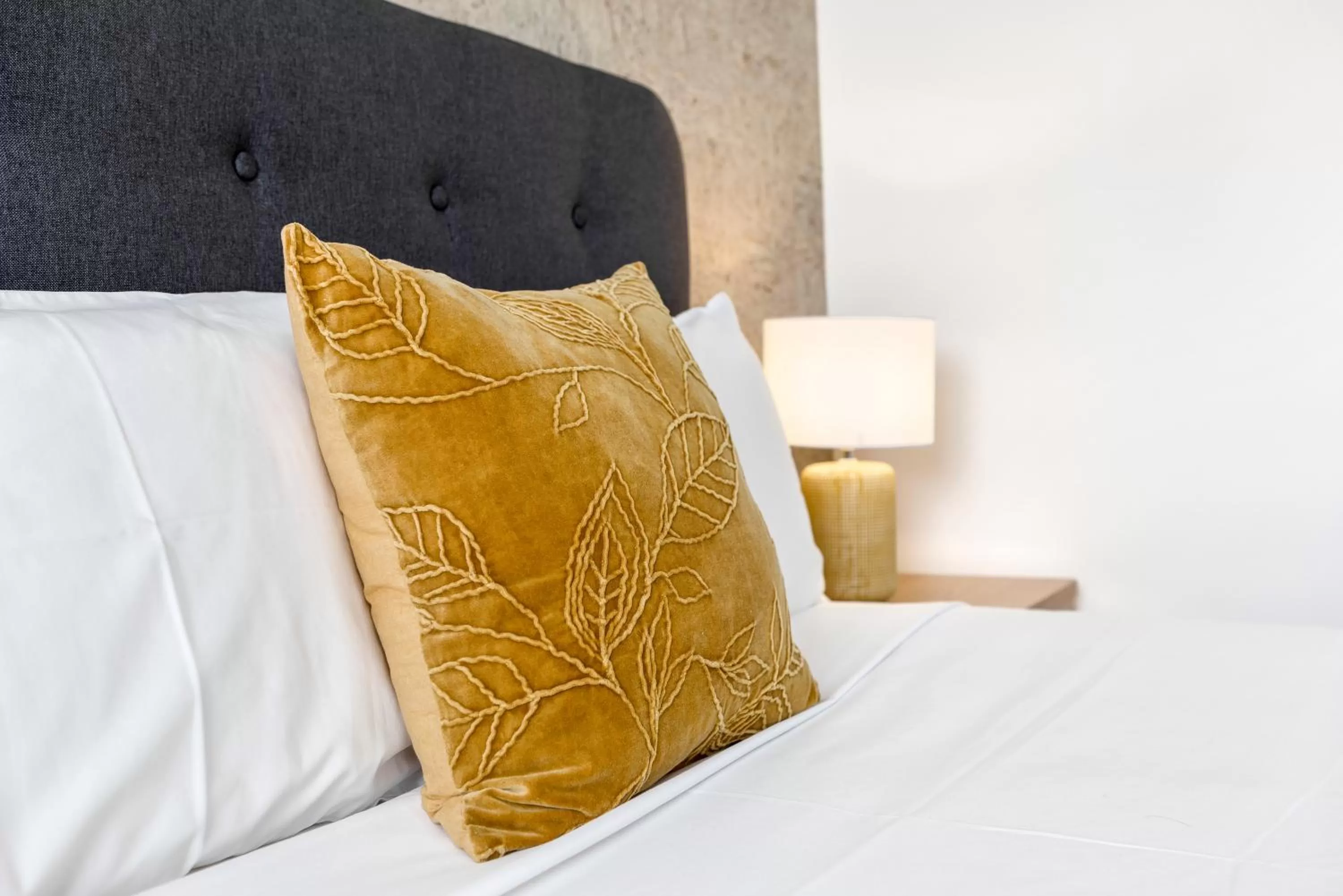 Deluxe Queen Room in Berry Village Boutique Motel