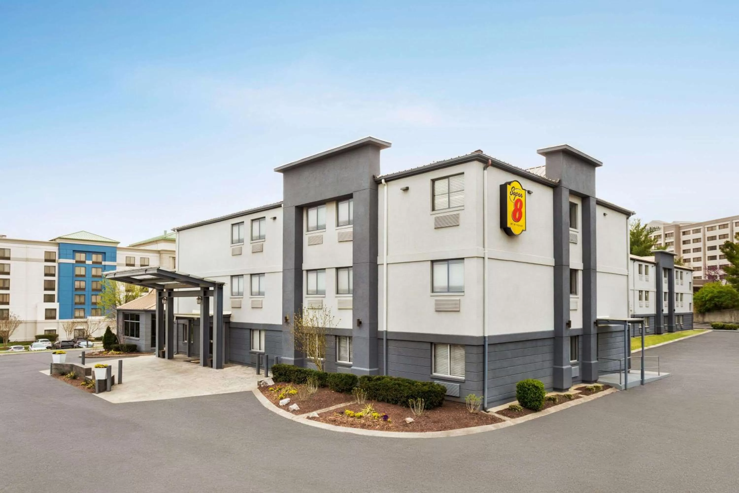 Luxe Studios Nashville Airport