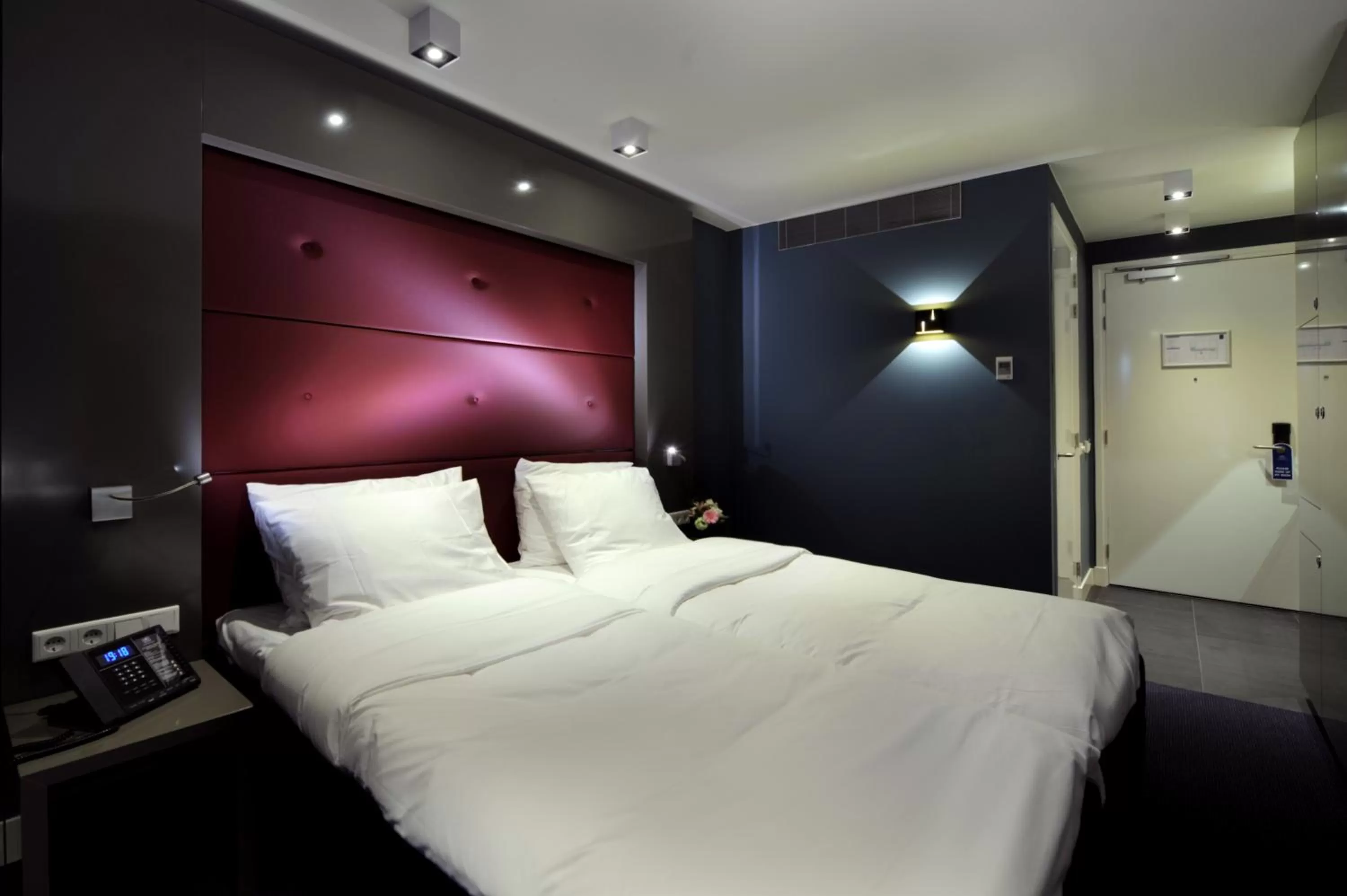 Deluxe Double Room in Blue Mansion Hotel