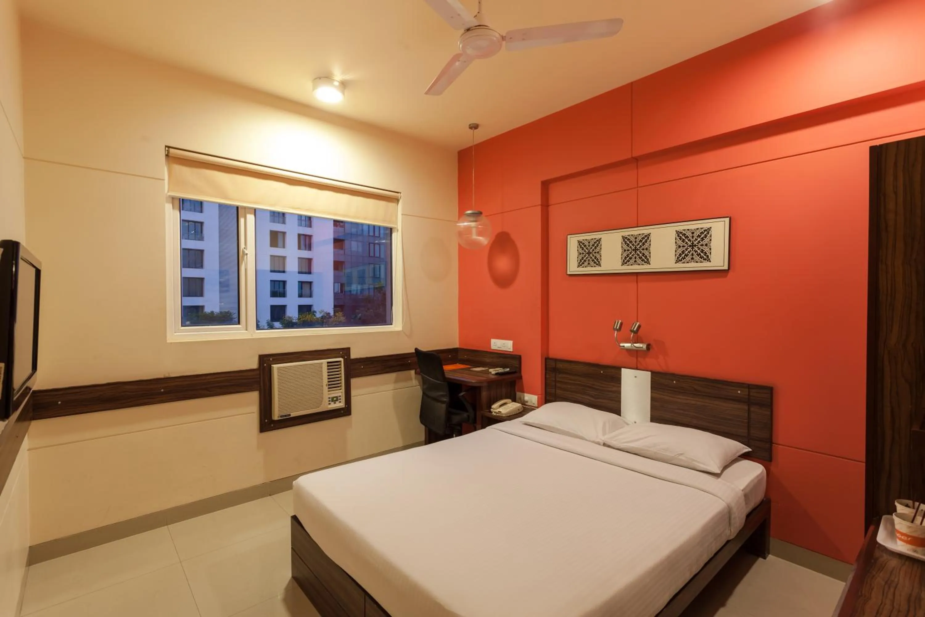 Standard Room - single occupancy in Ginger Surat
