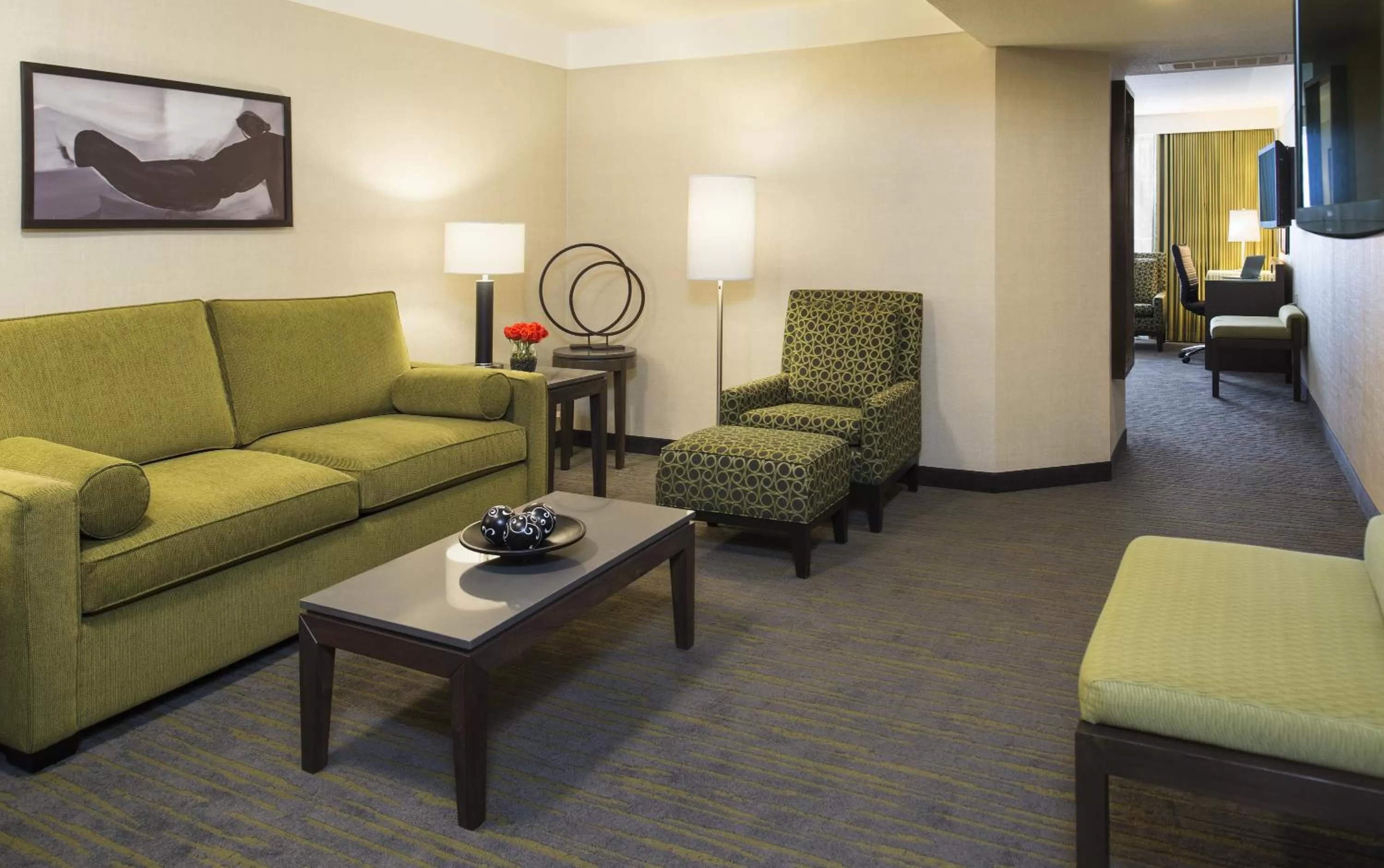 Suite (King) in Saskatoon Inn & Conference Centre