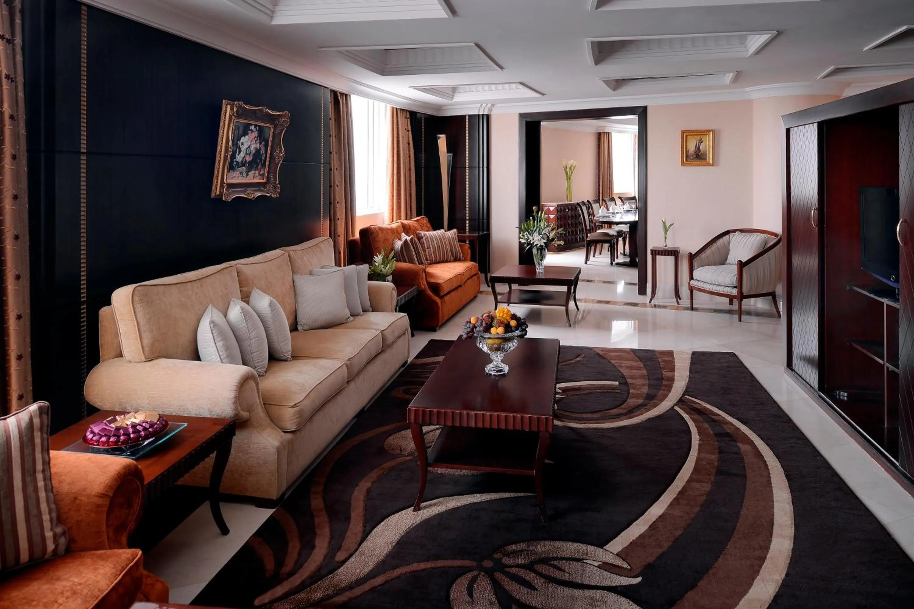 Amiri Suite in Movenpick Hotel Qassim