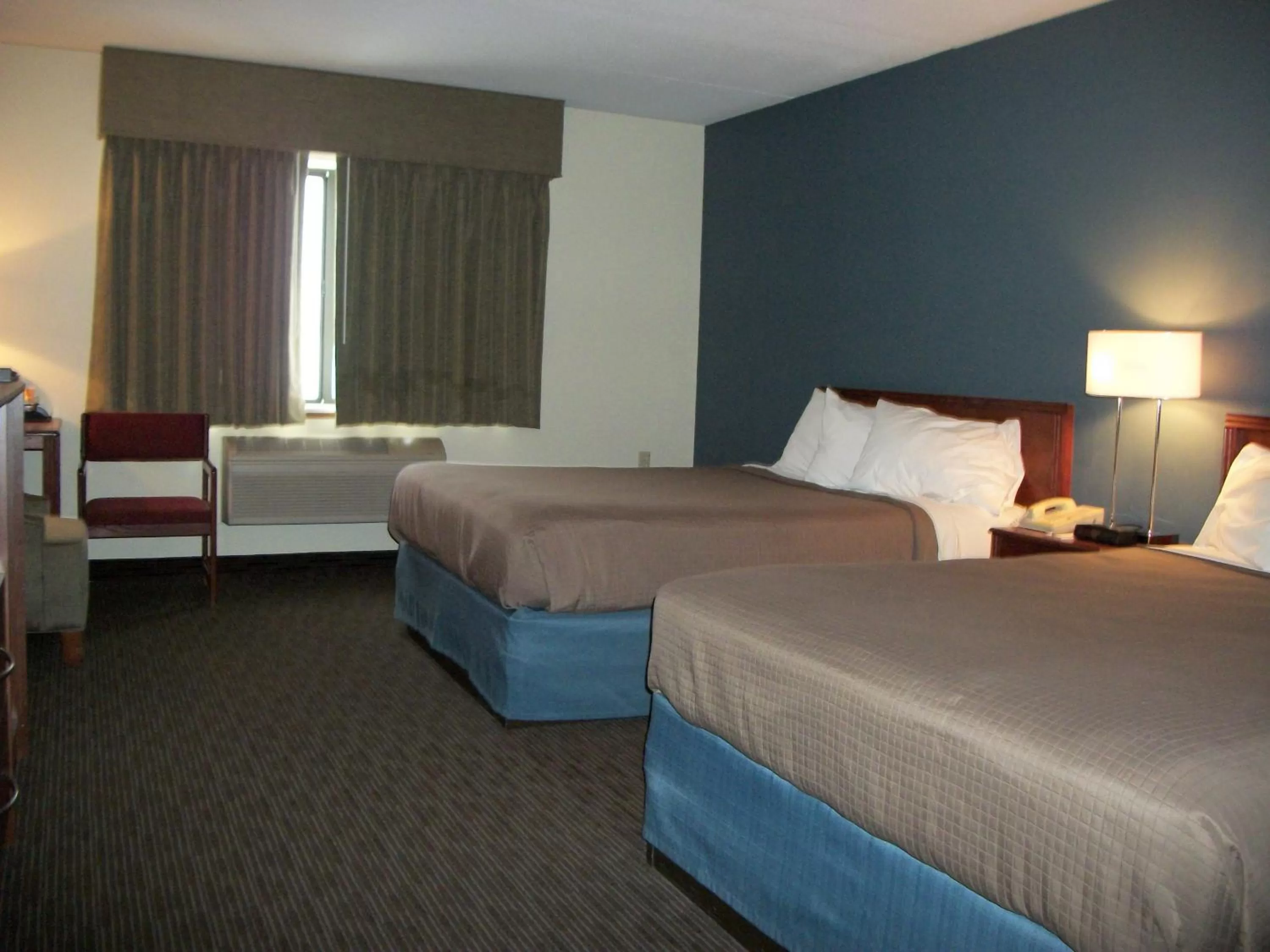 Queen Room with Two Queen Beds - Non-Smoking in AmericInn by Wyndham Beulah