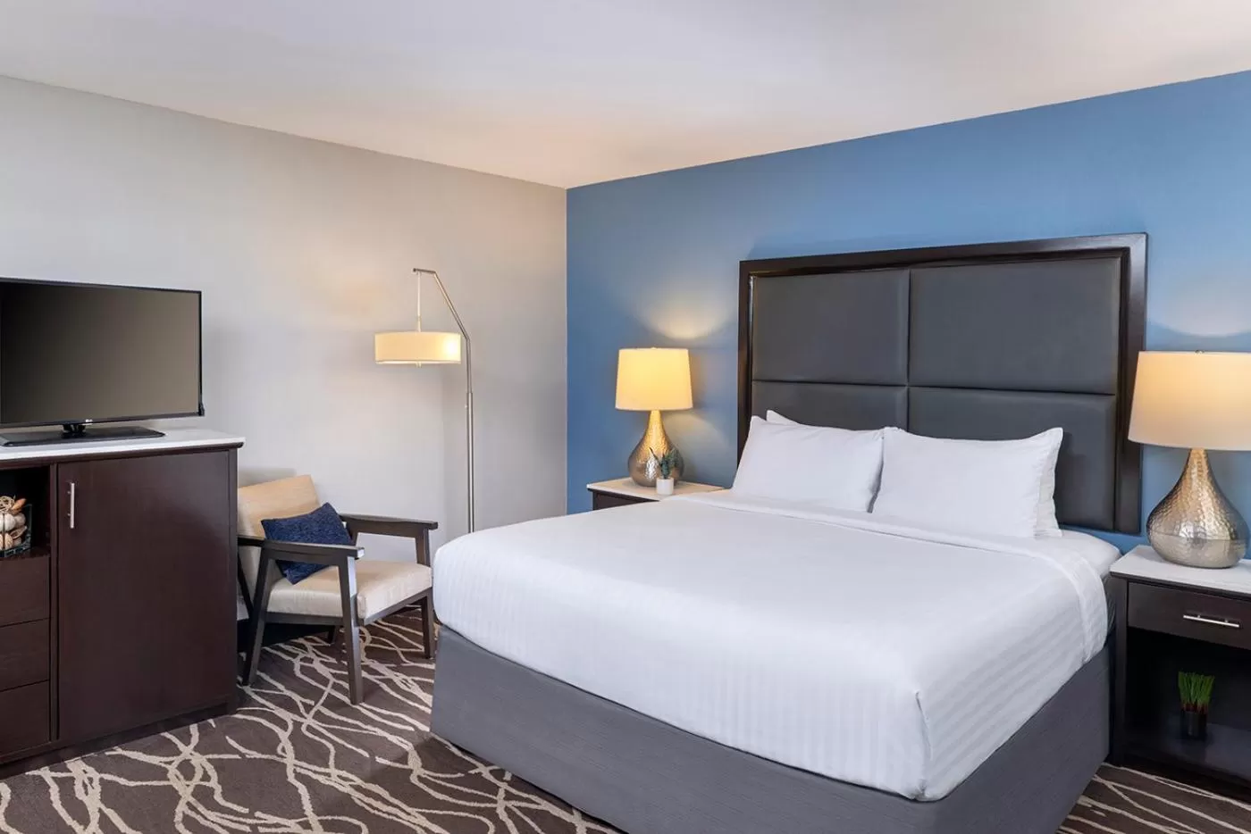 King Room in The Pierpont Inn