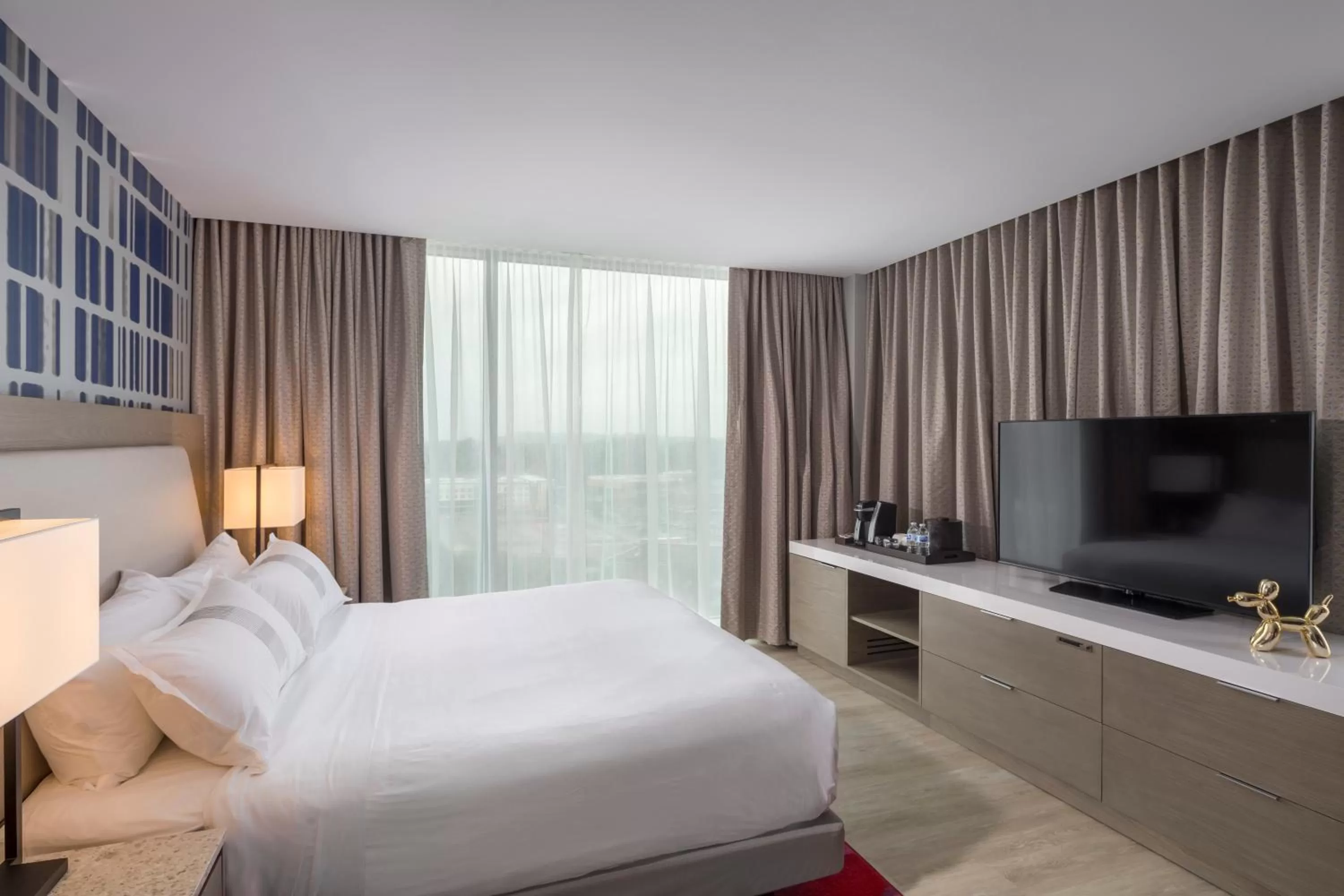 One-Bedroom King Suite in The Summit Hotel