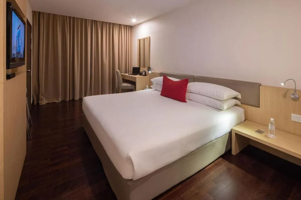 Superior Double Room in Rocana Hotel