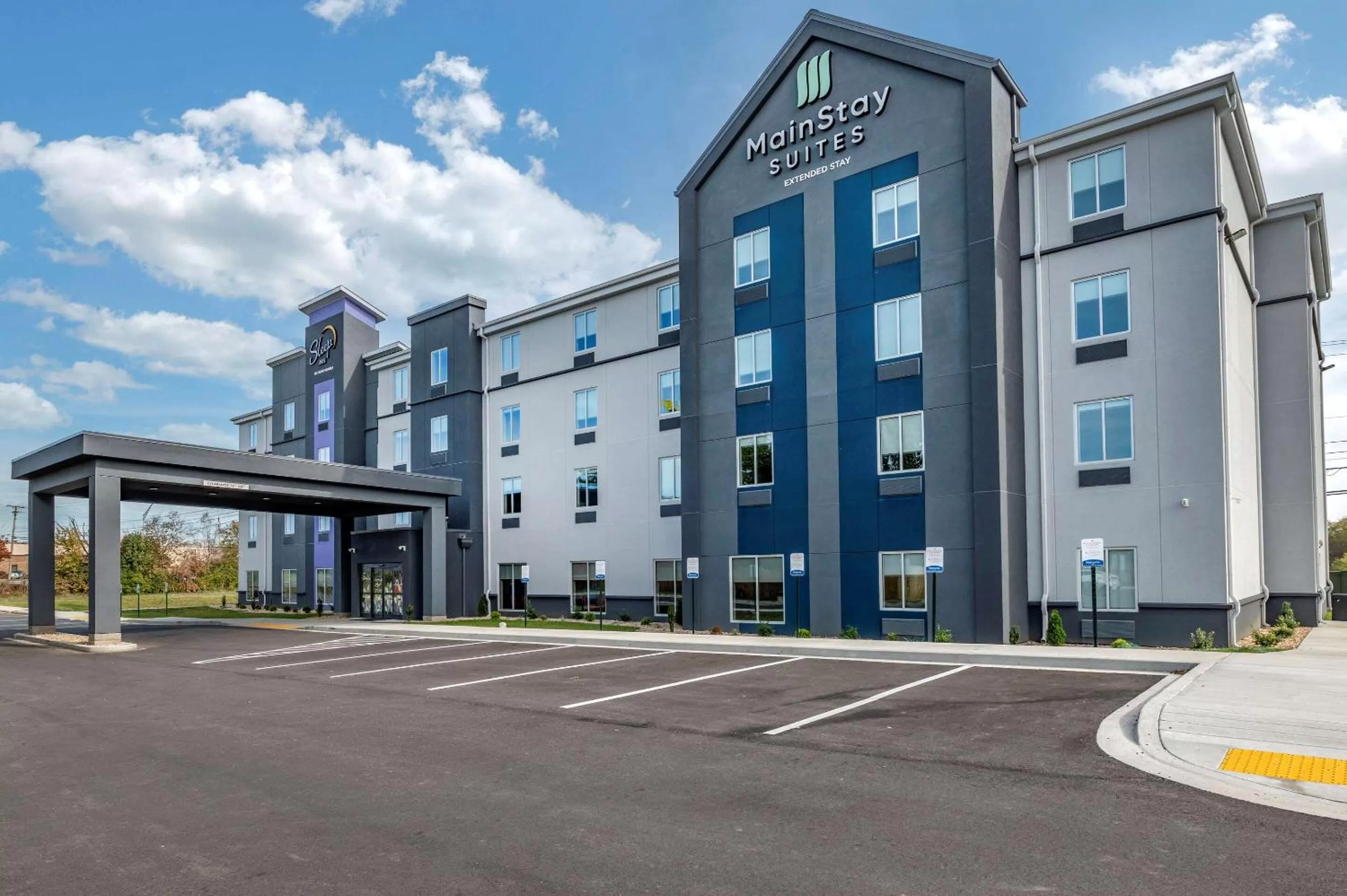 Property building in Sleep Inn