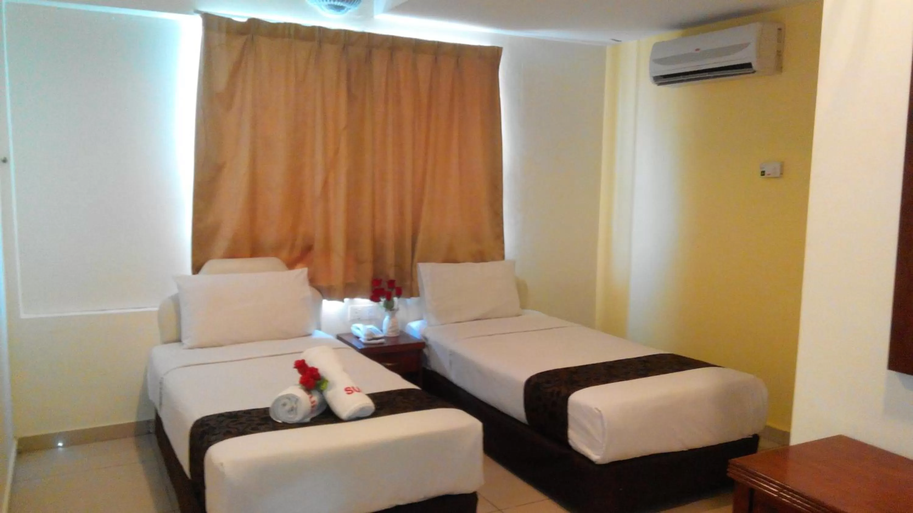 Superior With Window in Sun Inns Hotel Kuala Selangor