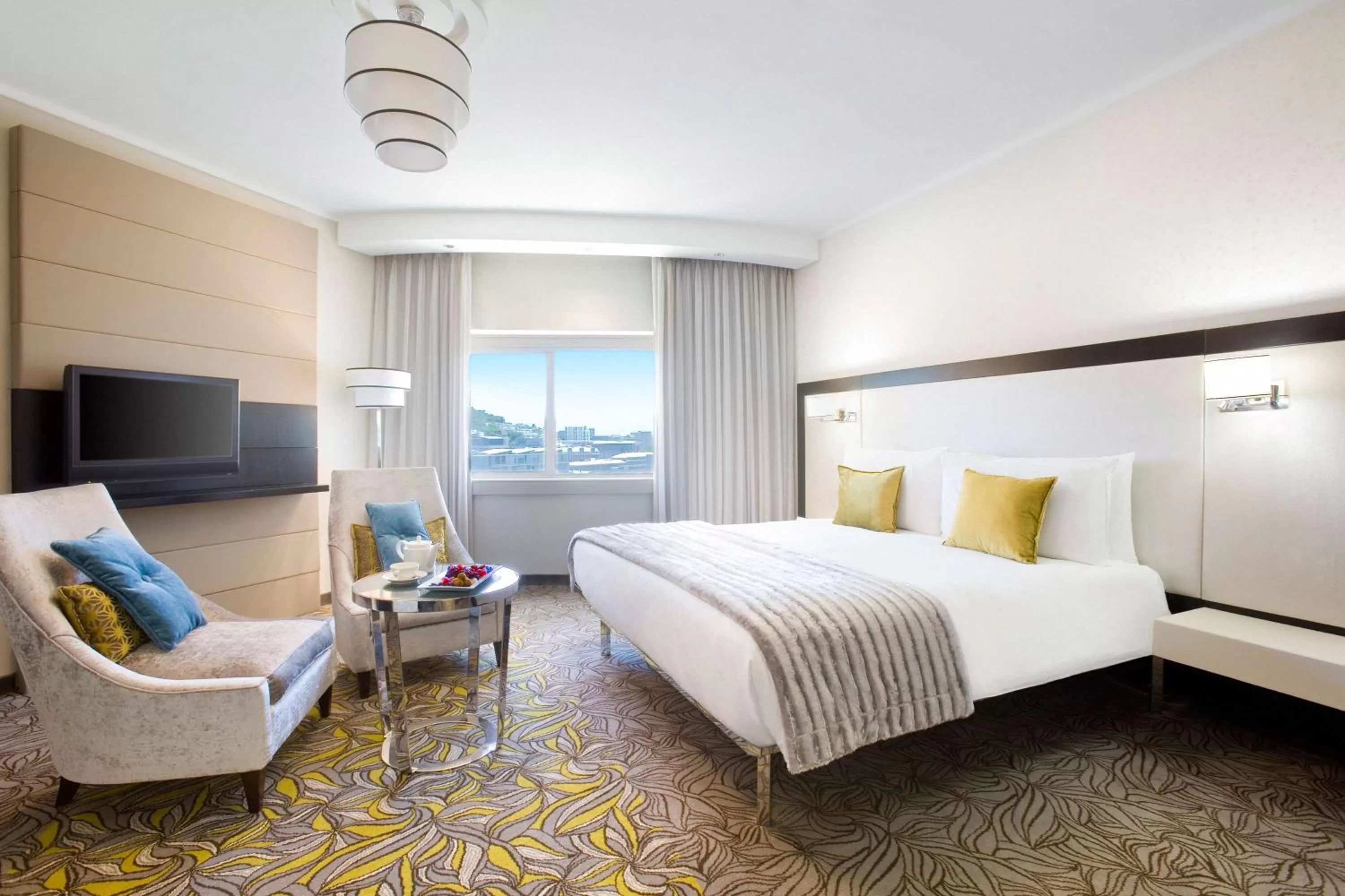  Executive Double Room - Non-Smoking in Southern Sun Waterfront Cape Town