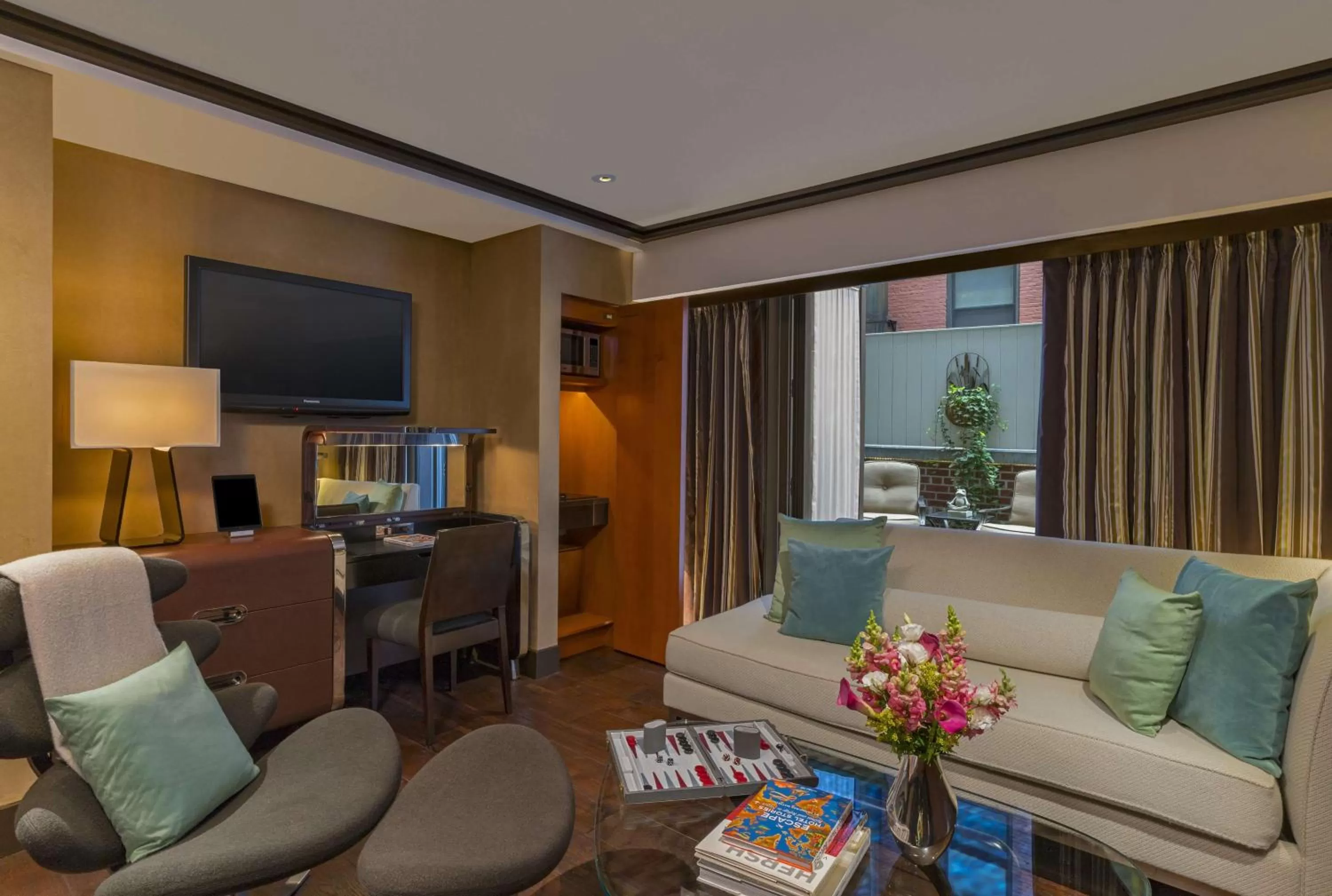 One-Bedroom Garden Suite with Terrace in The Chatwal