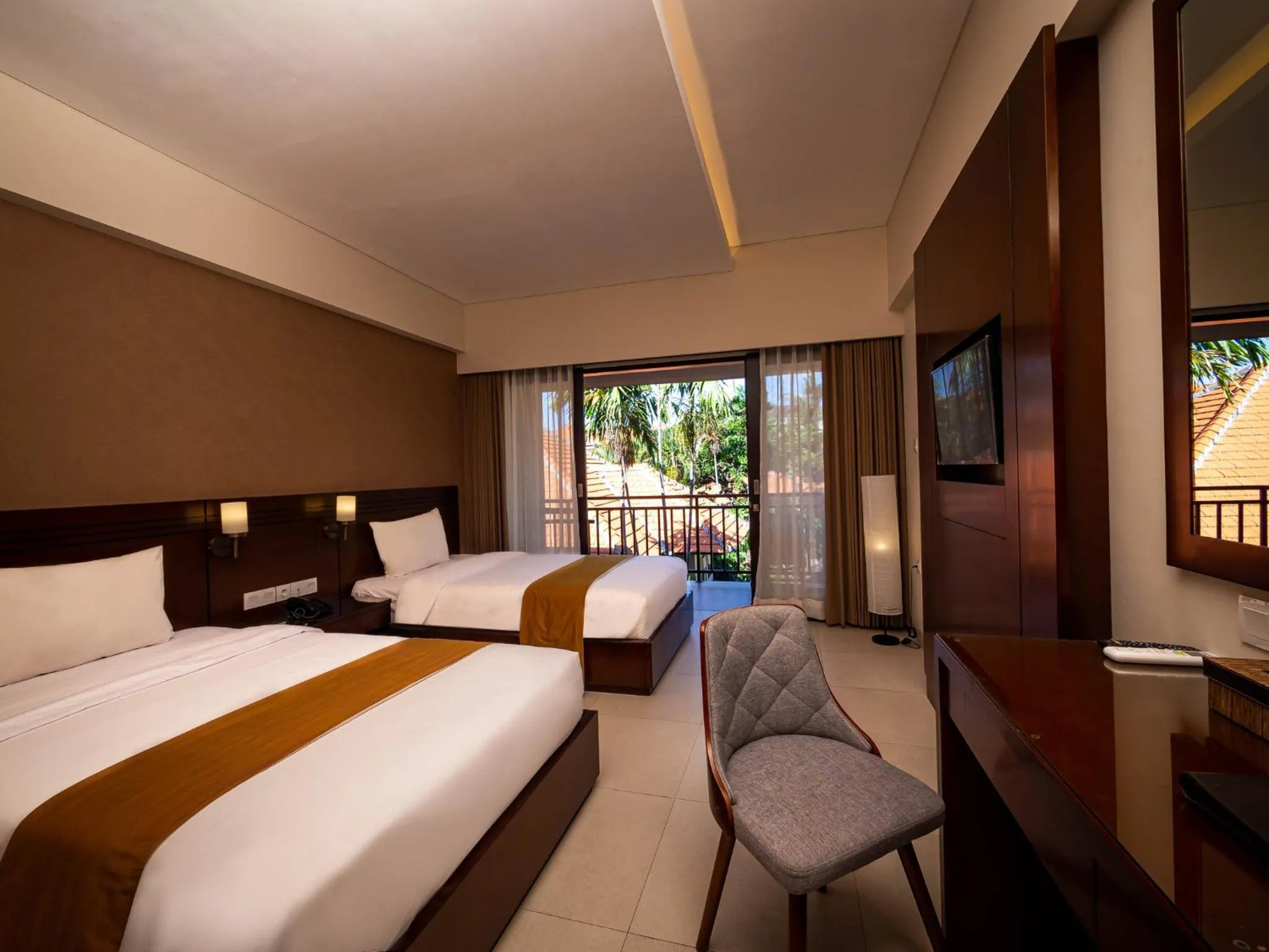 Deluxe Premier Double or Twin Room in Yulia Beach Inn Kuta
