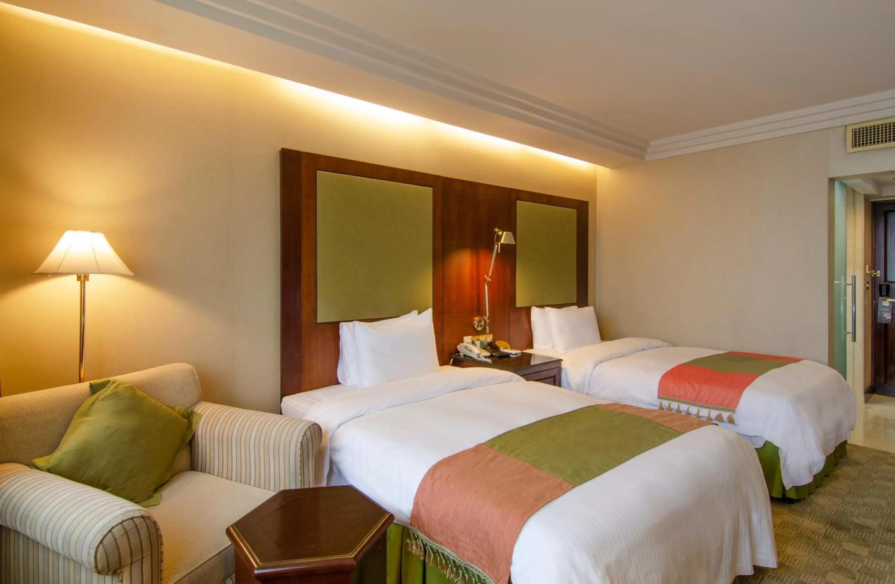 Deluxe Twin - 7 Days Advance Purchase  in Pan Pacific Sonargaon Dhaka