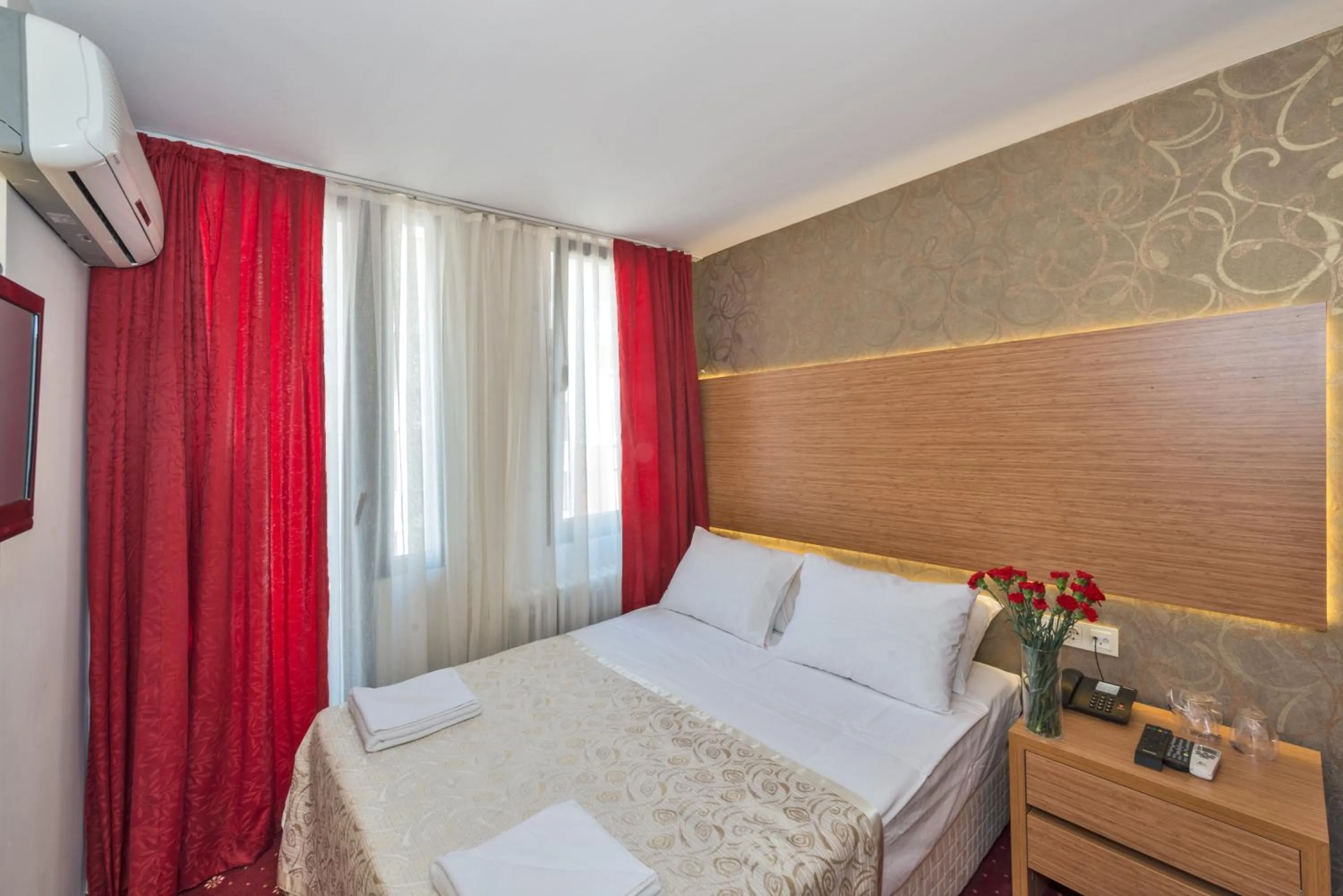 Standard Double or Twin Room in Erbazlar Hotel