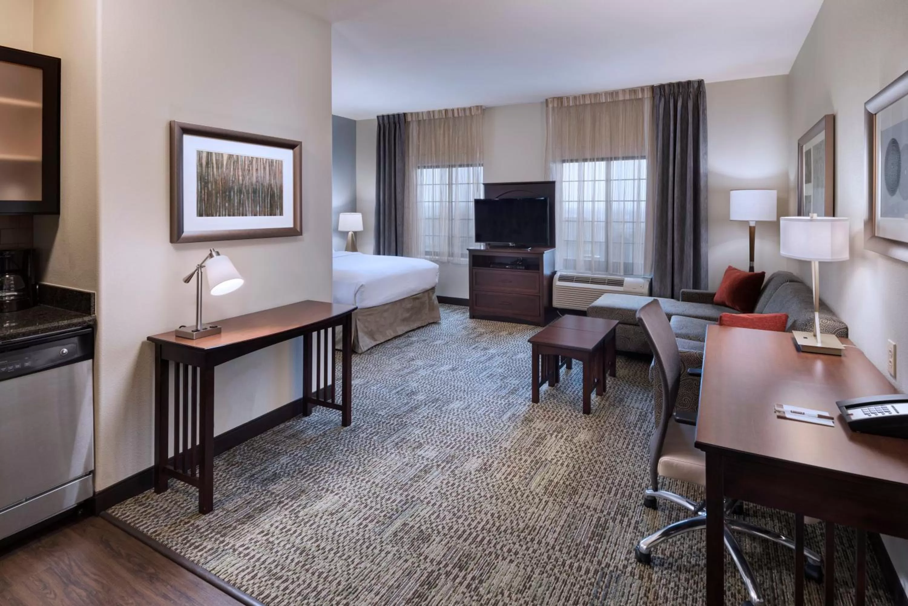 Queen Studio in Staybridge Suites Austin Northwest, an IHG Hotel