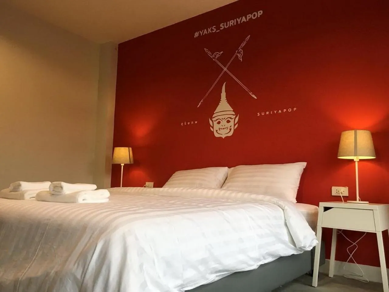 Double Room with Private Bathroom in Yaks House Hostel