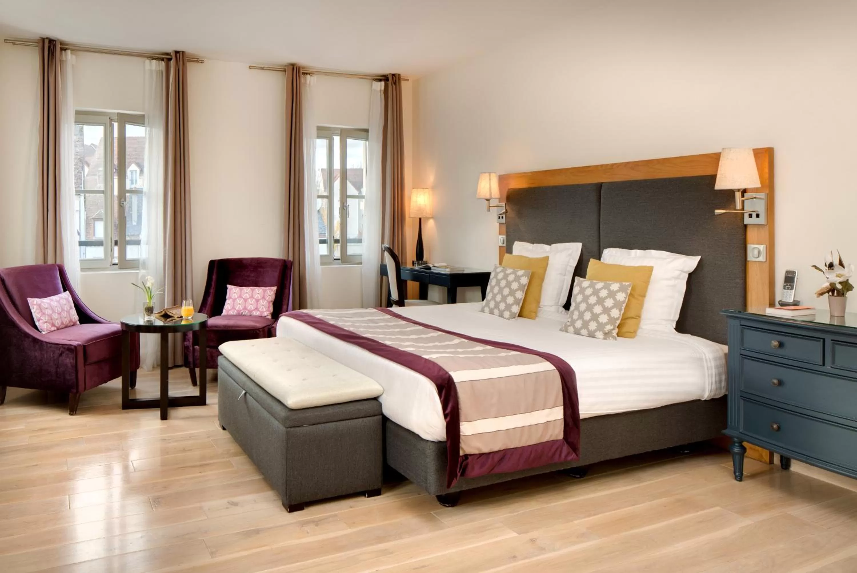 Superior Room in Mercure Maintenon