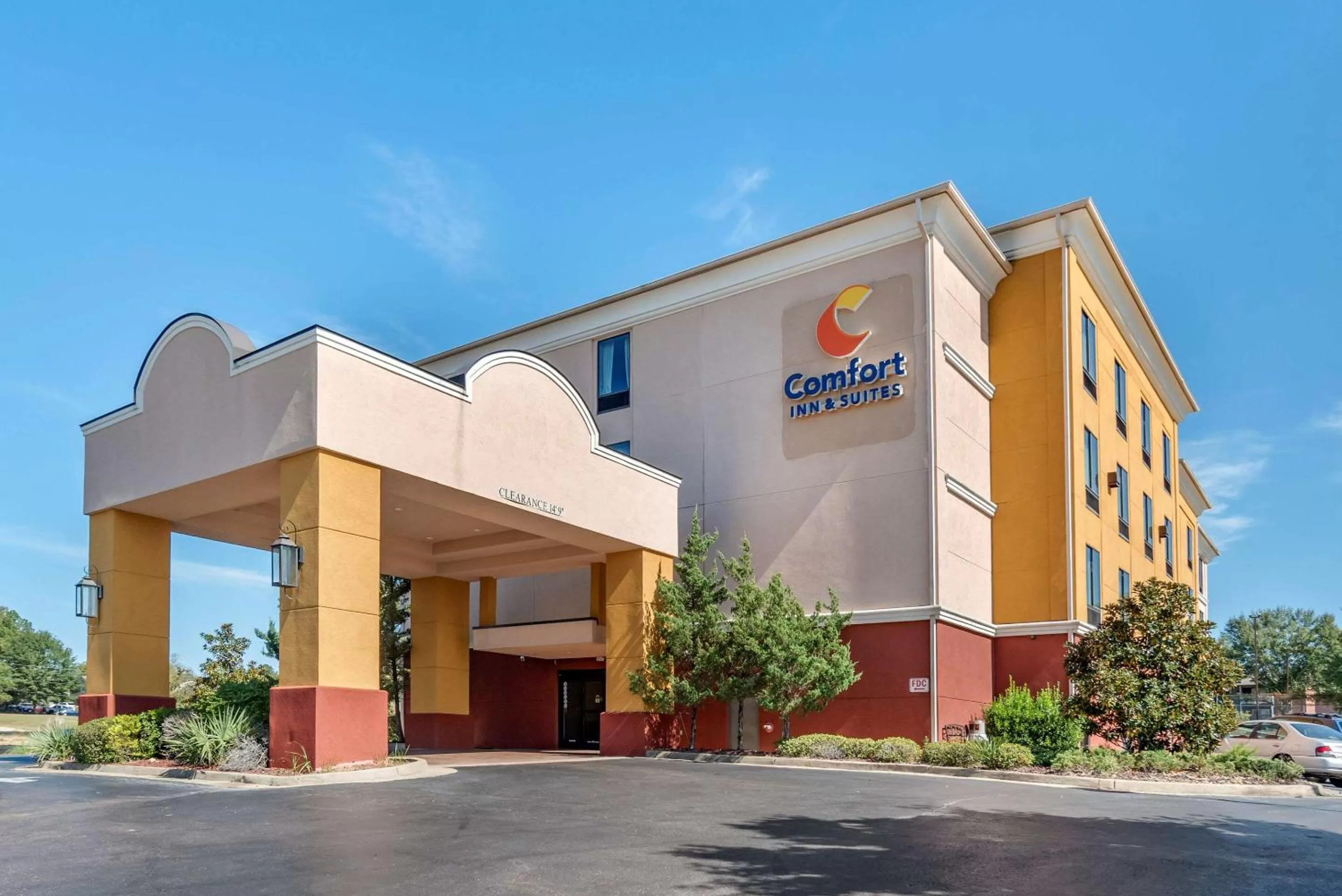 Comfort Inn & Suites Clinton - Jackson West