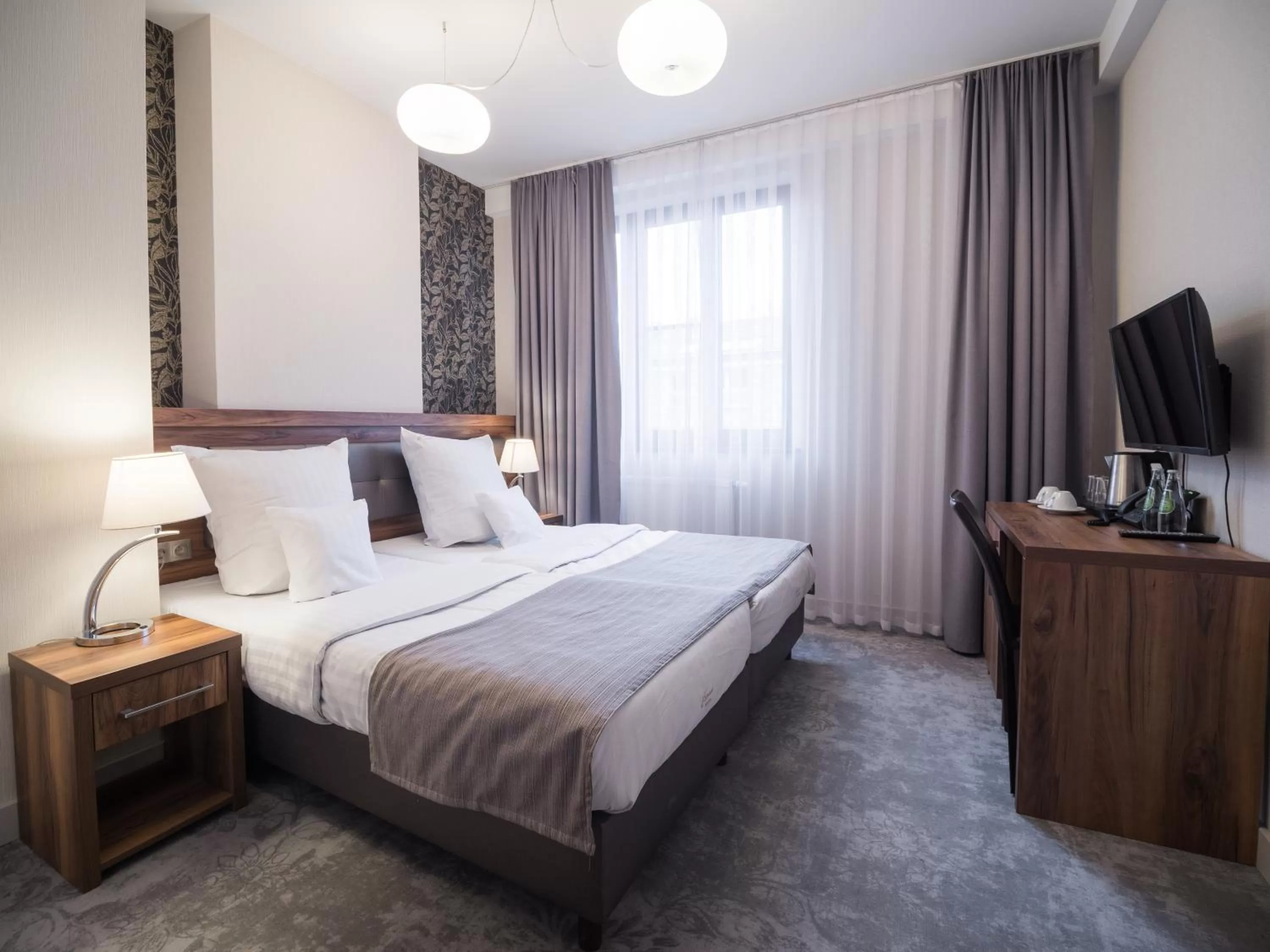 Twin Room in Hotel Miodowa