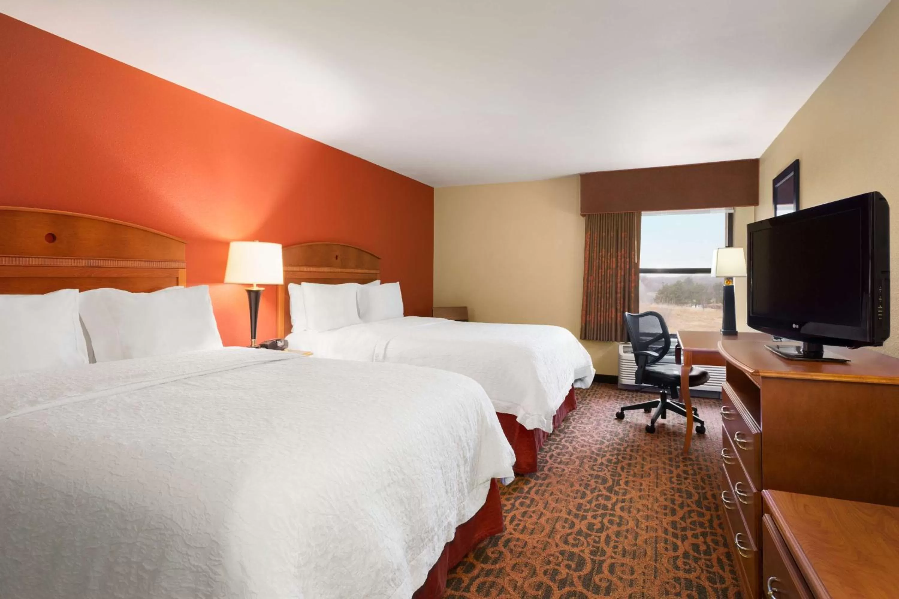Queen Room with Two Queen Beds - Mobility Access/Non-Smoking in Hampton Inn Wichita-East