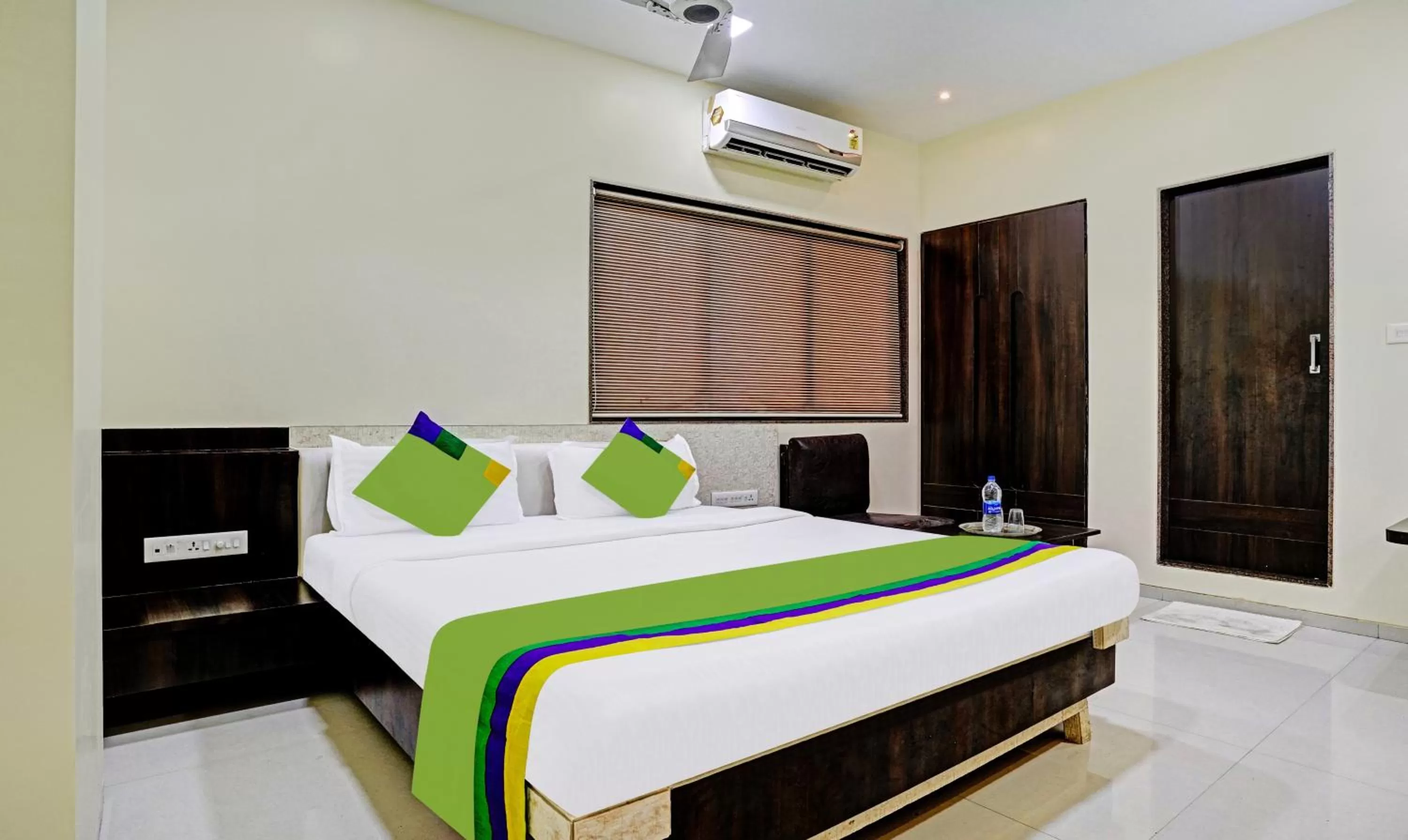 Treebo Hiramani Parel Lalbaug