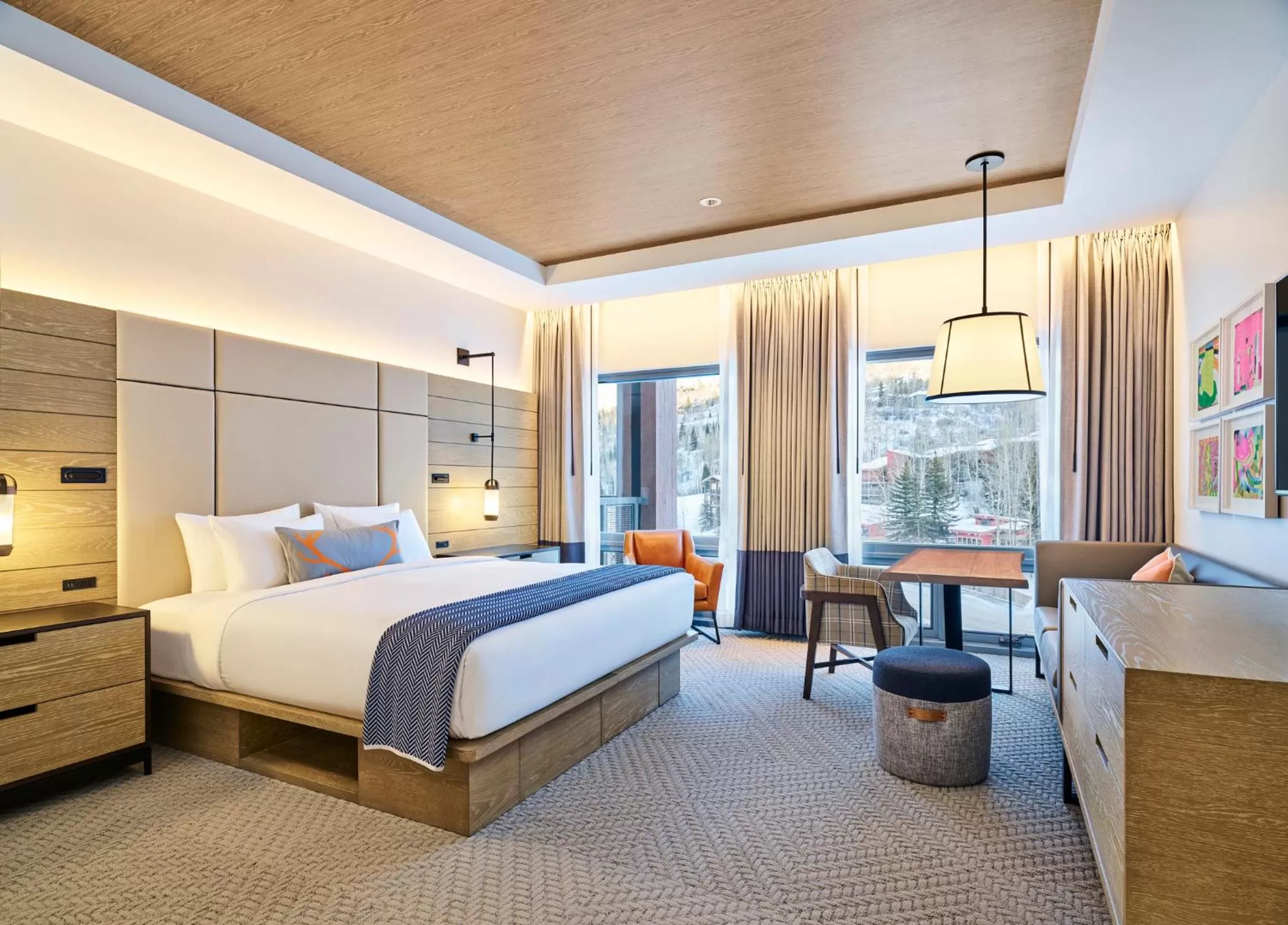 Deluxe King Room in Limelight Hotel Snowmass
