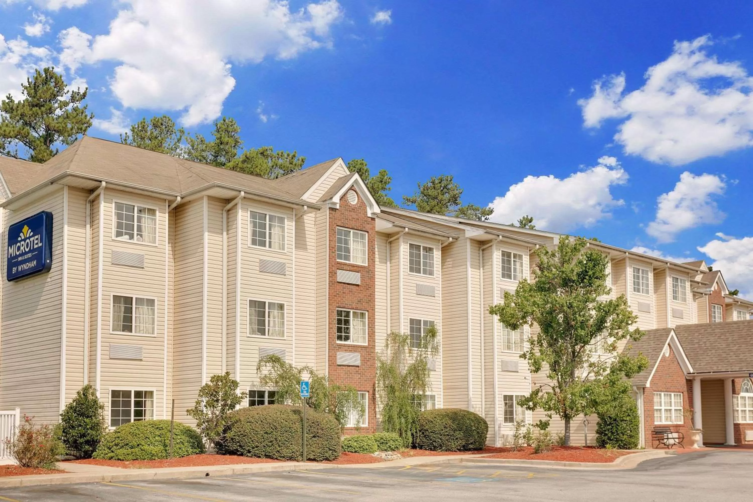 Property building in Microtel Inn & Suites by Wyndham Augusta/Riverwatch