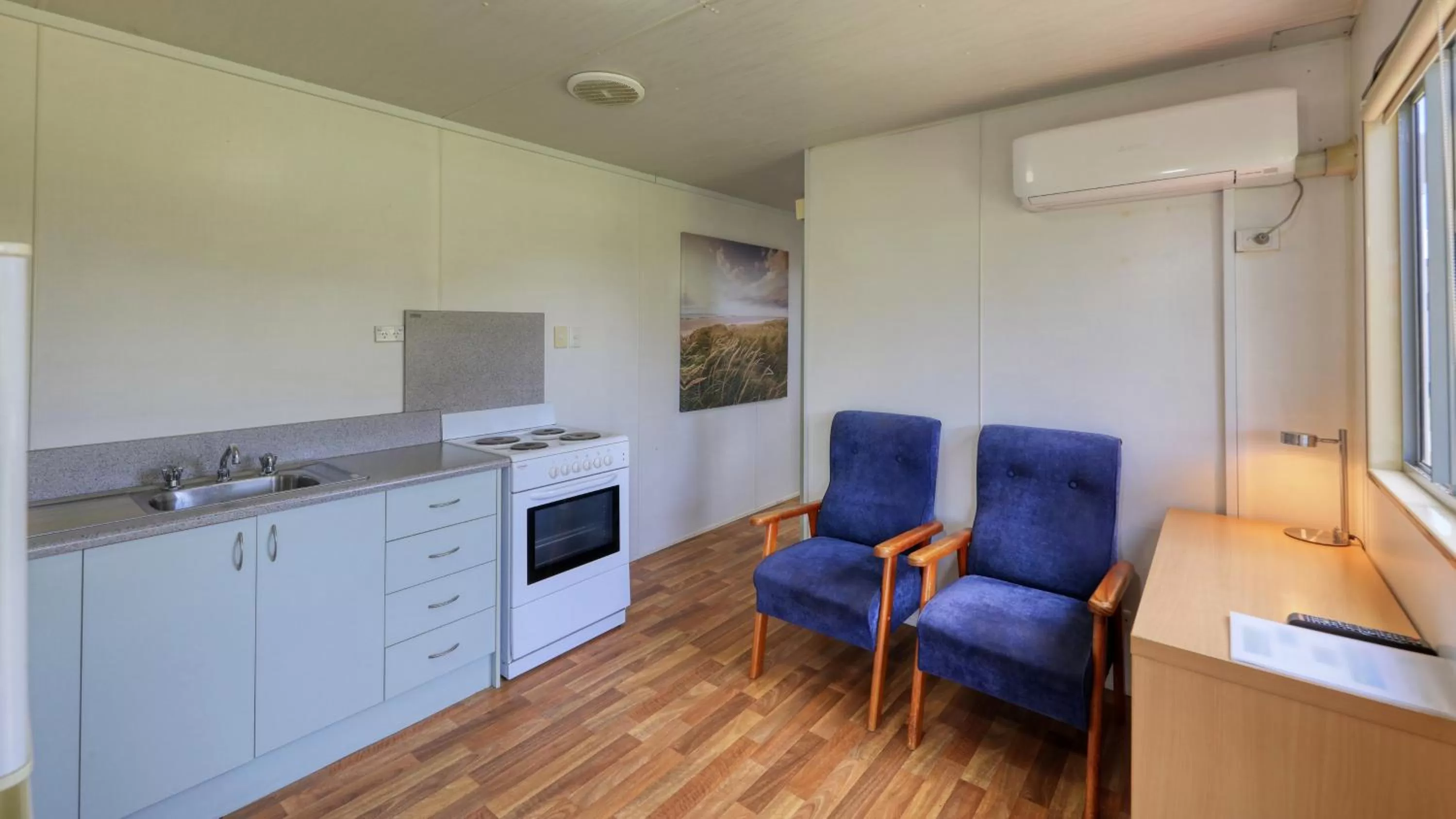 Standard Two-Bedroom Villa in Chinchilla Motor Inn