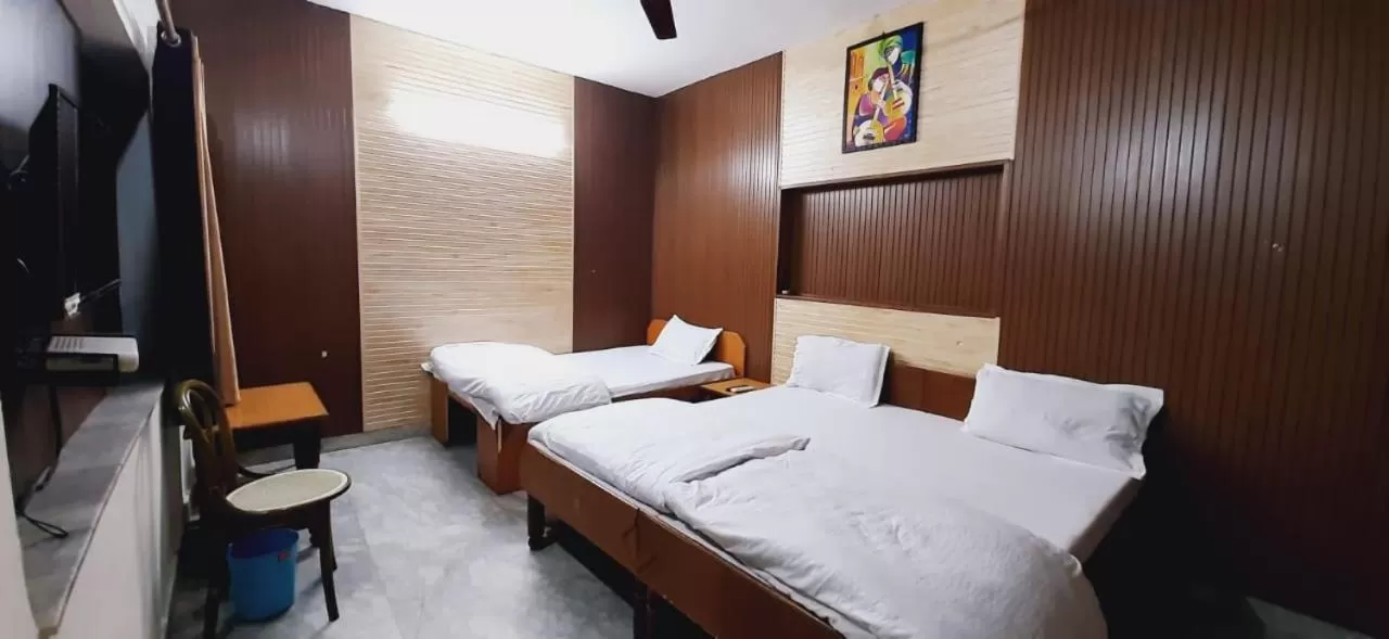 Comfort Quadruple Room in Gokul guest house