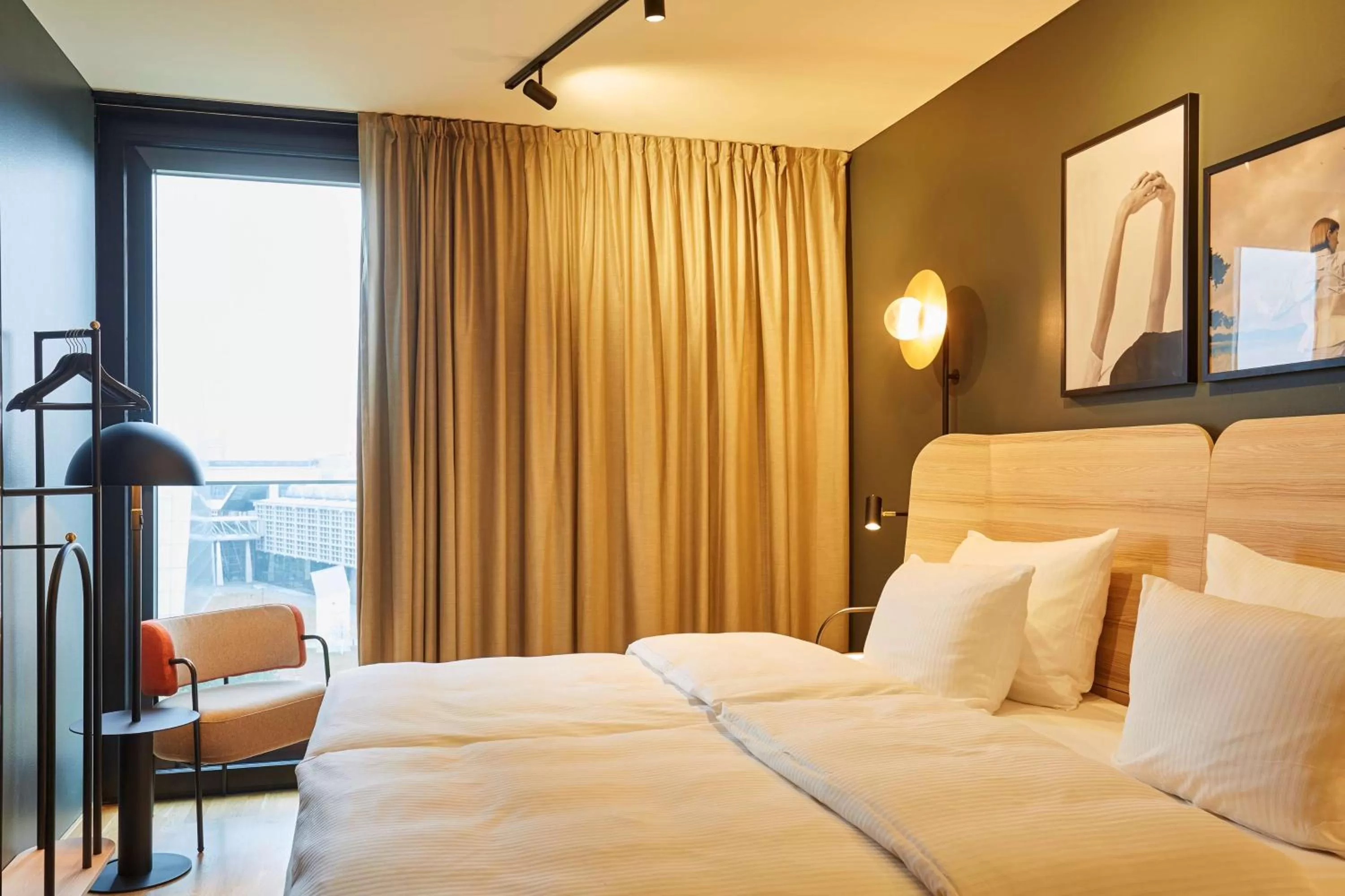 Standard Twin Room in Scandic Frankfurt Hafenpark