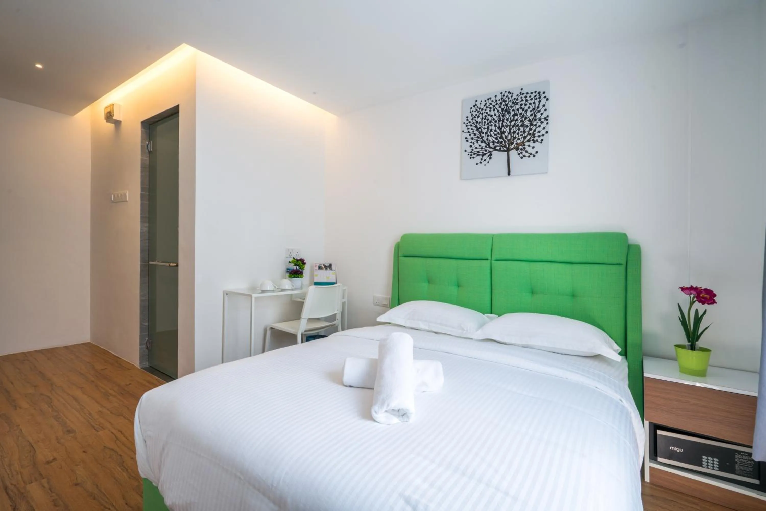 Deluxe Queen Room in My Sj Hotel