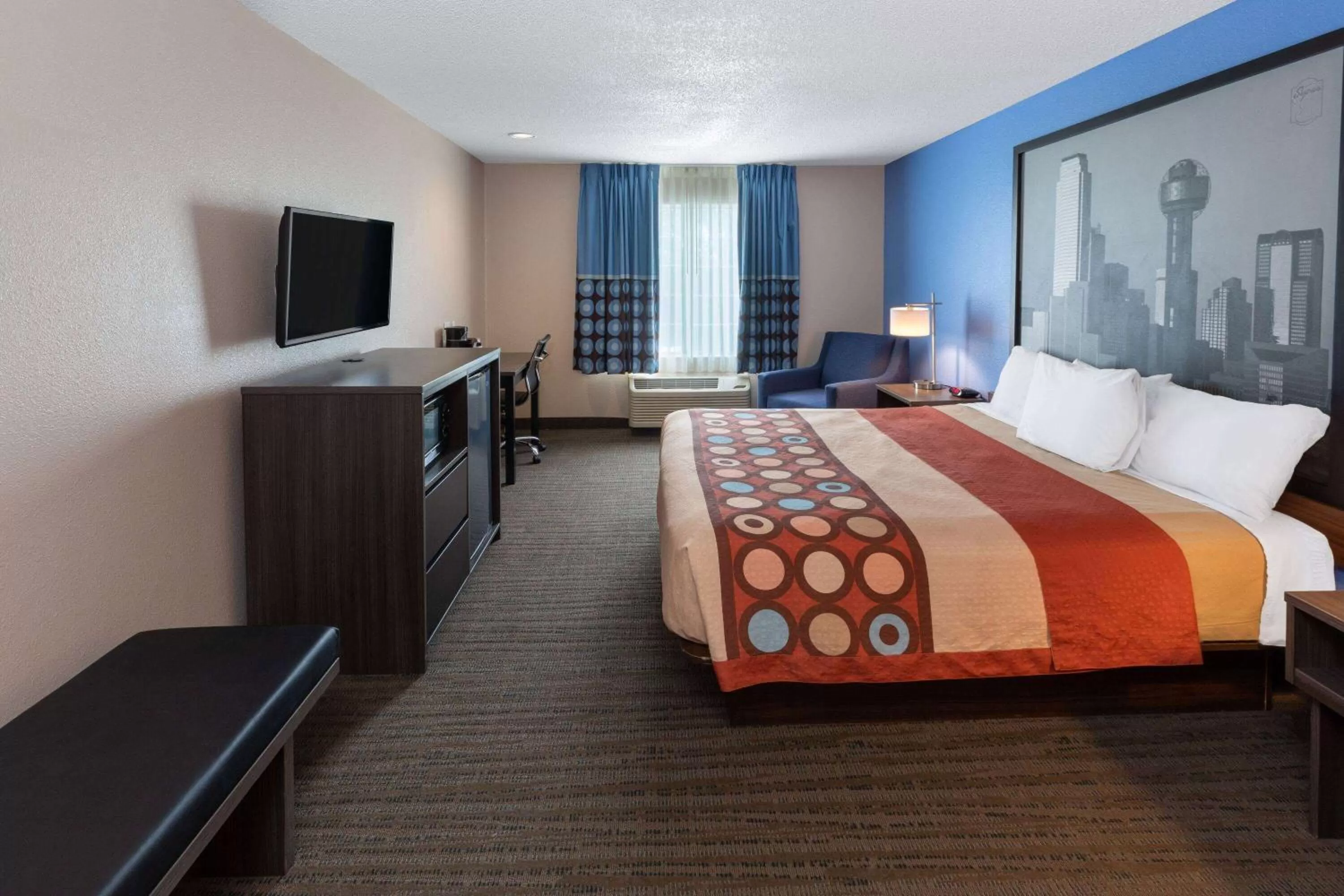 King Room - Non-Smoking in Super 8 by Wyndham Garland Rowlett East Dallas Area