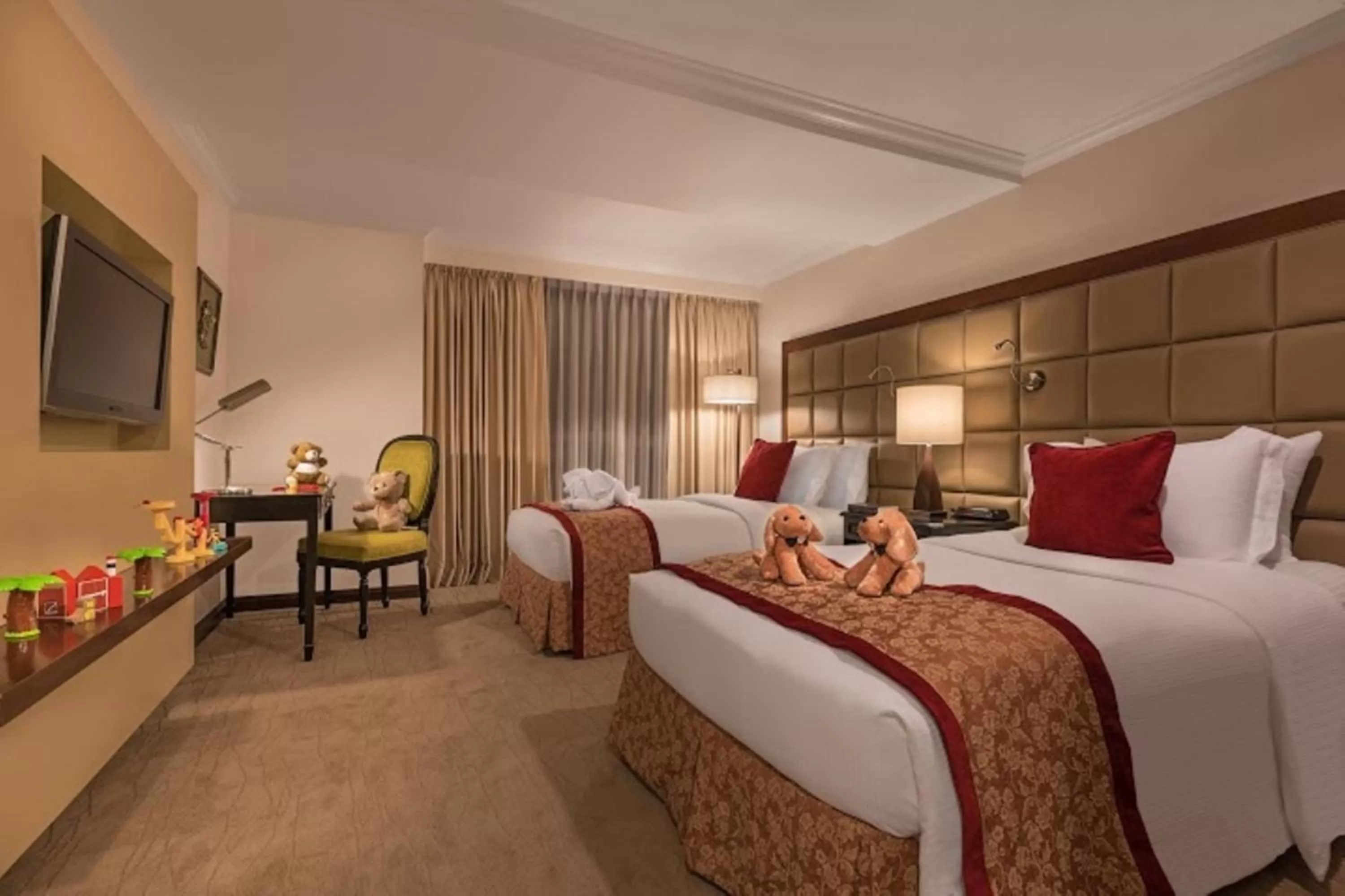 Three-Bedroom Suite in Discovery Suites Manila, Philippines