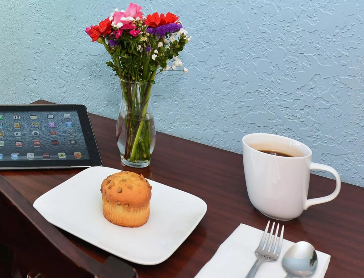 Deluxe Queen Room in Americas Best Value Inn Bradenton-Sarasota